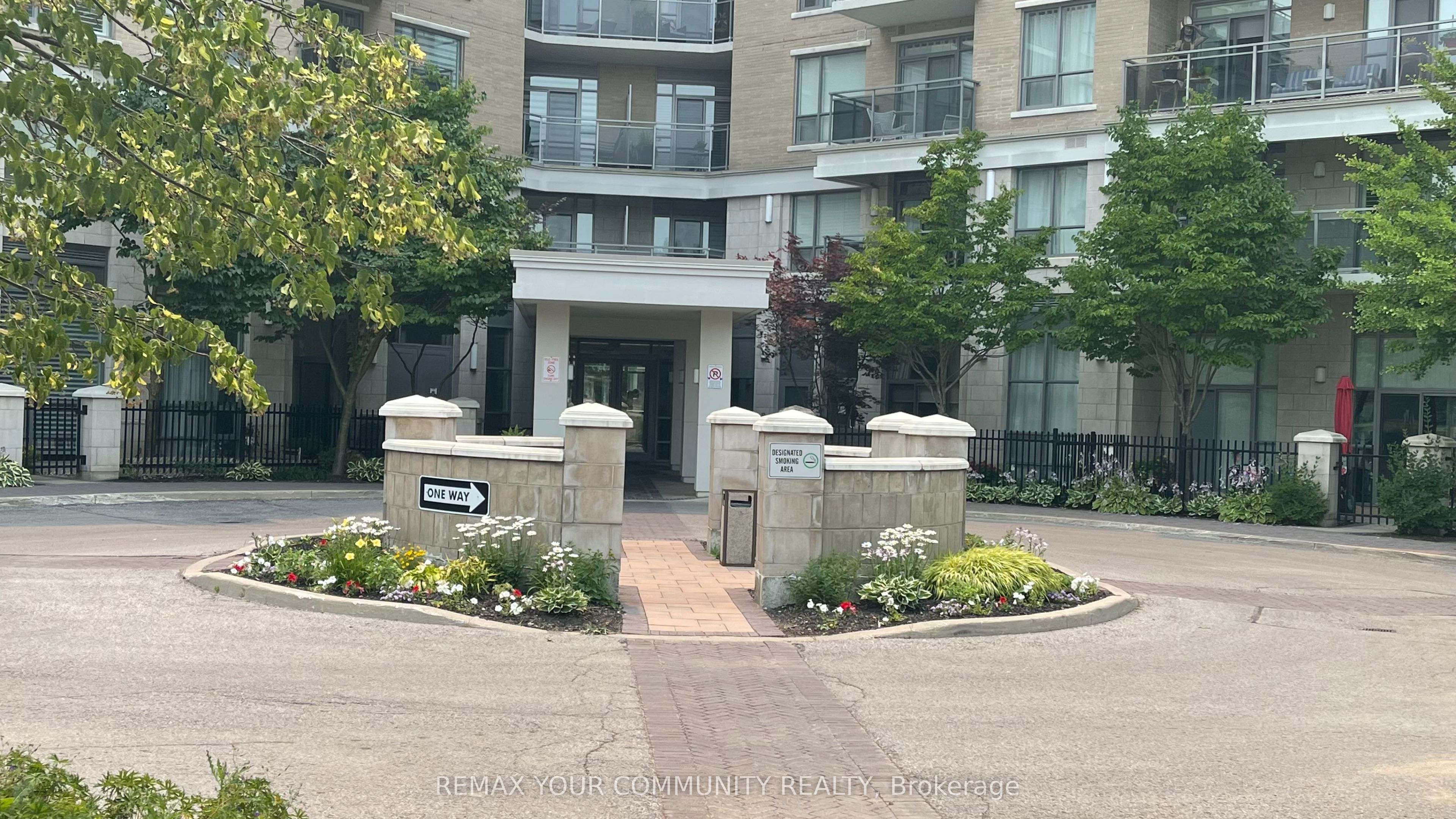 111 Civic Square Gate 222