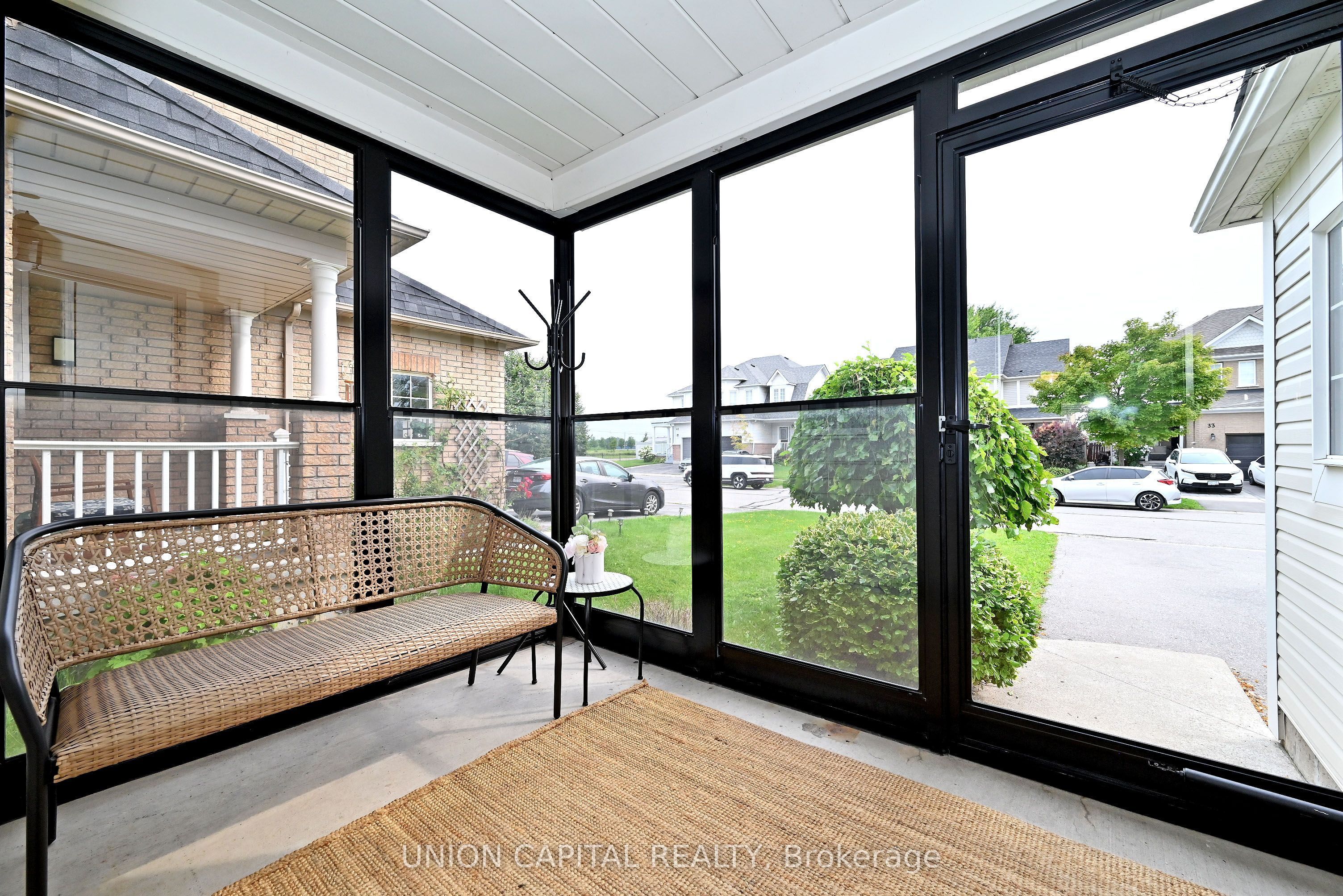 32 Regatta Crescent