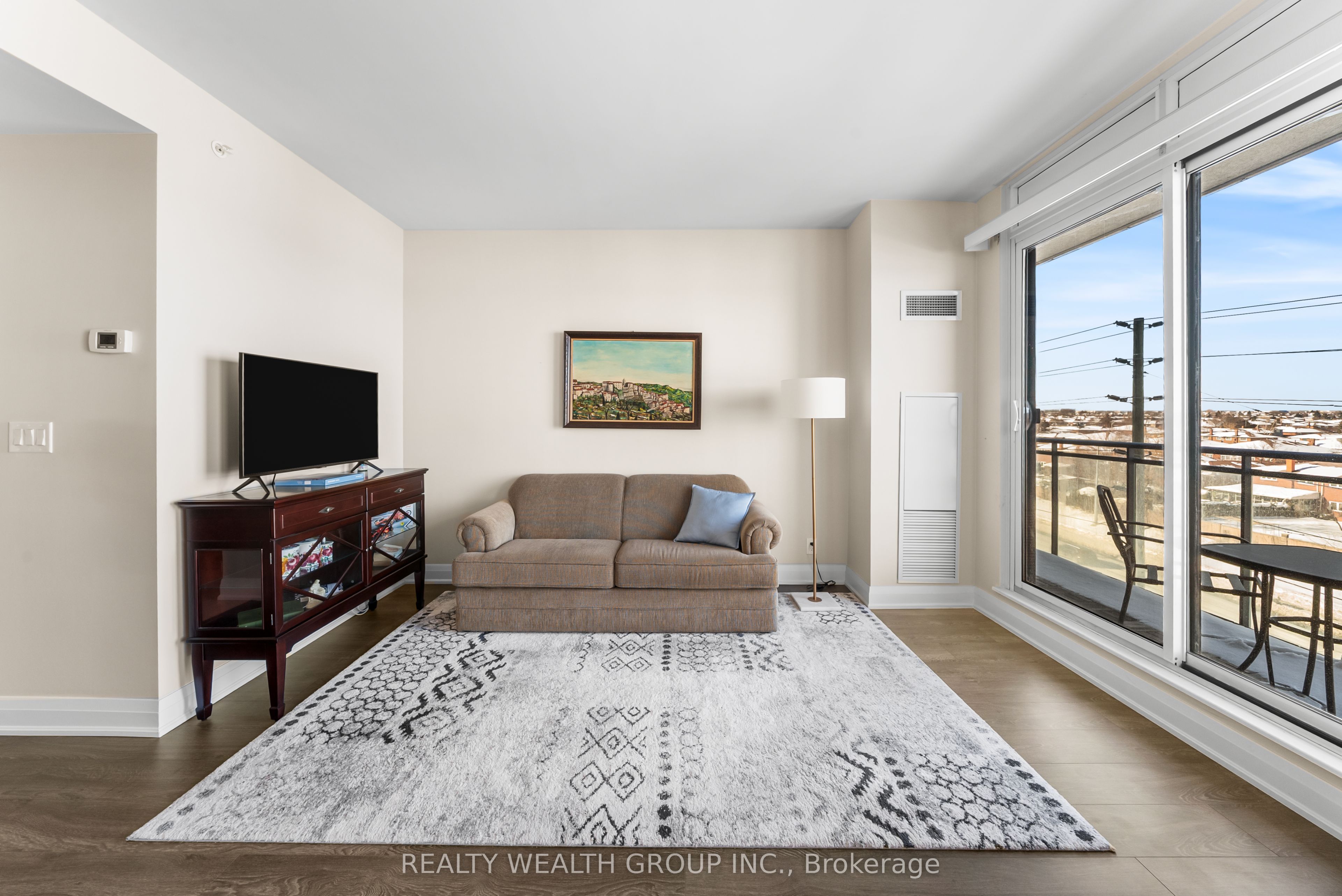 12 Woodstream Boulevard 520