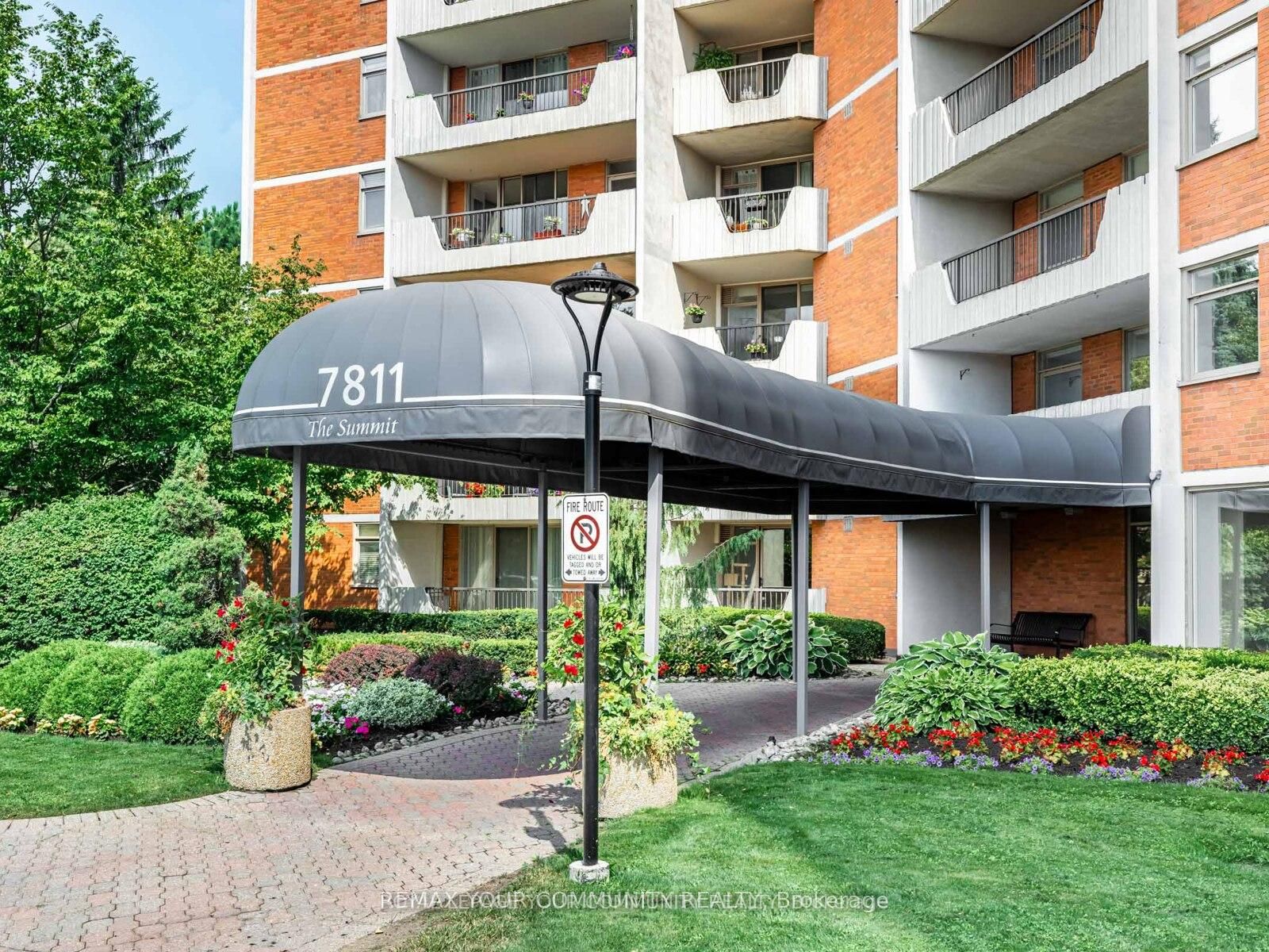 7811 Yonge Street 508