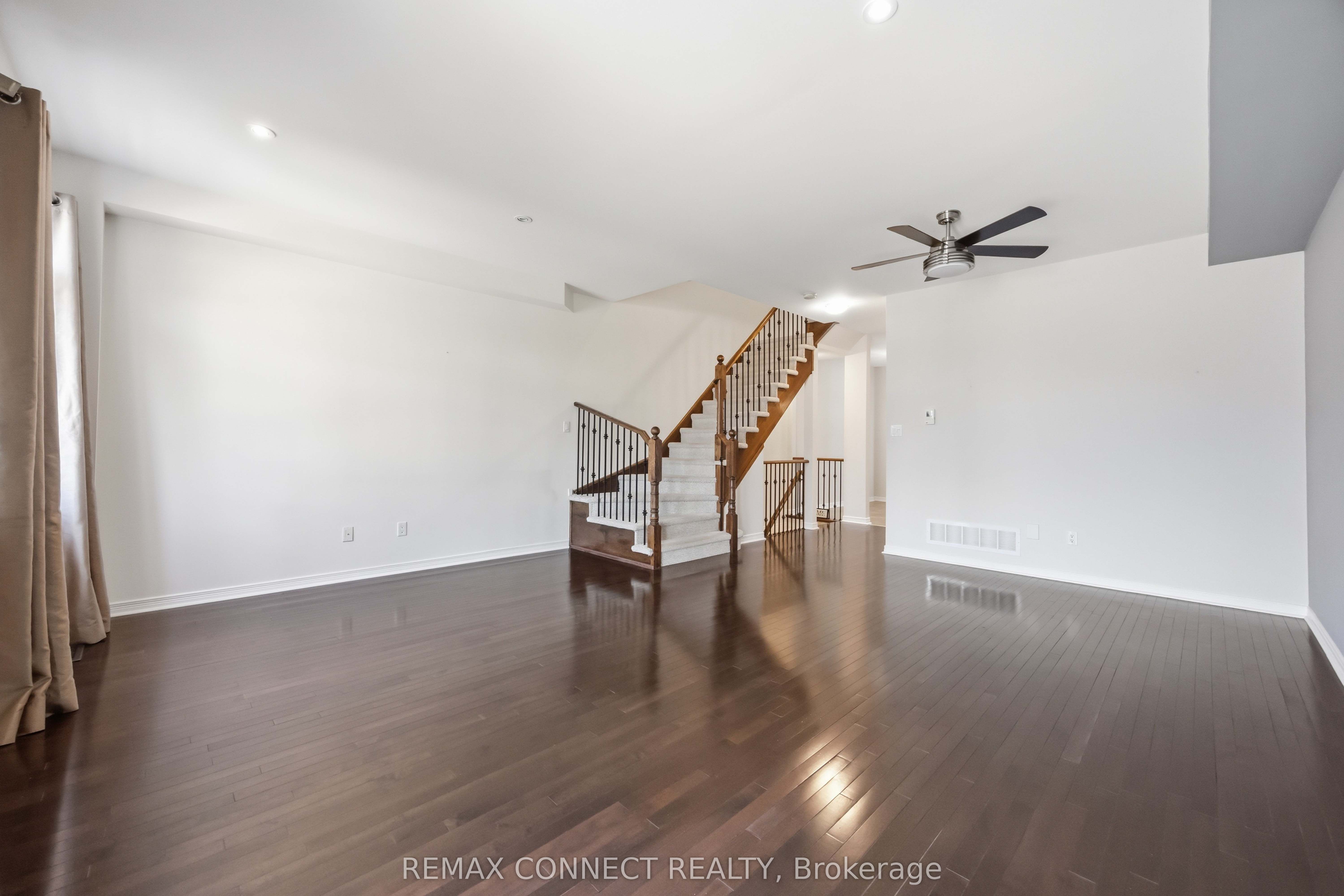 1701 Finch Avenue 30