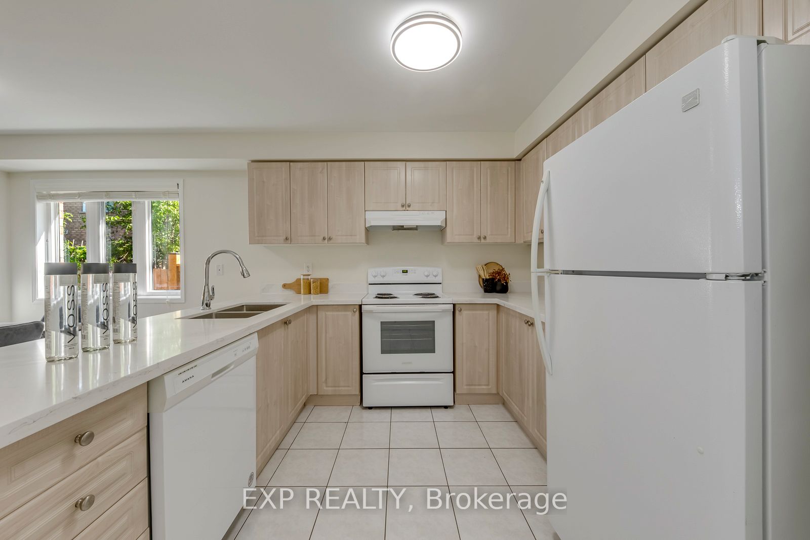 3079 Turbine Crescent