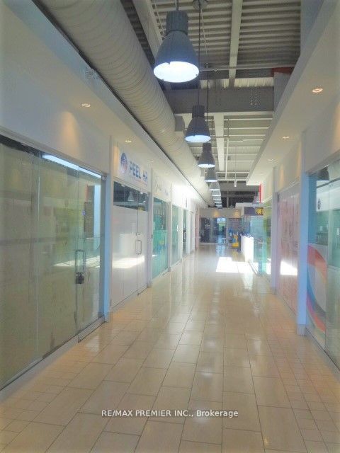 7215 Goreway Drive 2C08