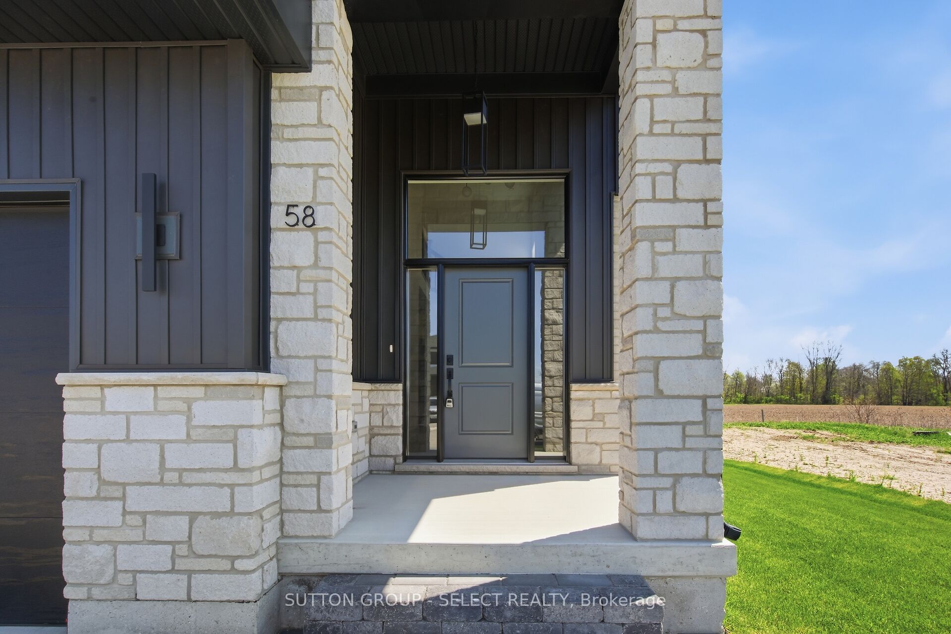 58 Briscoe Crescent