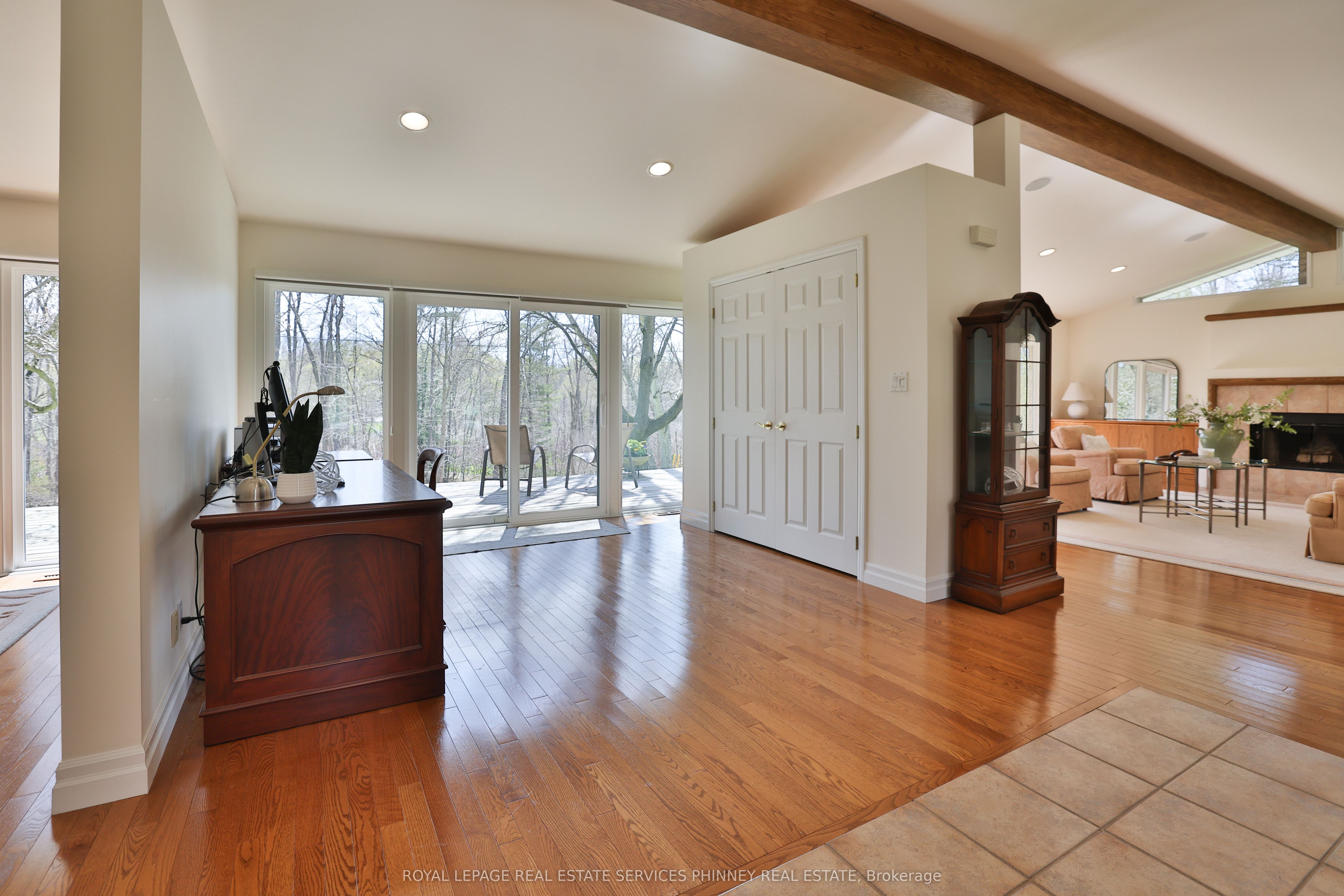 1066 Stockwell Avenue