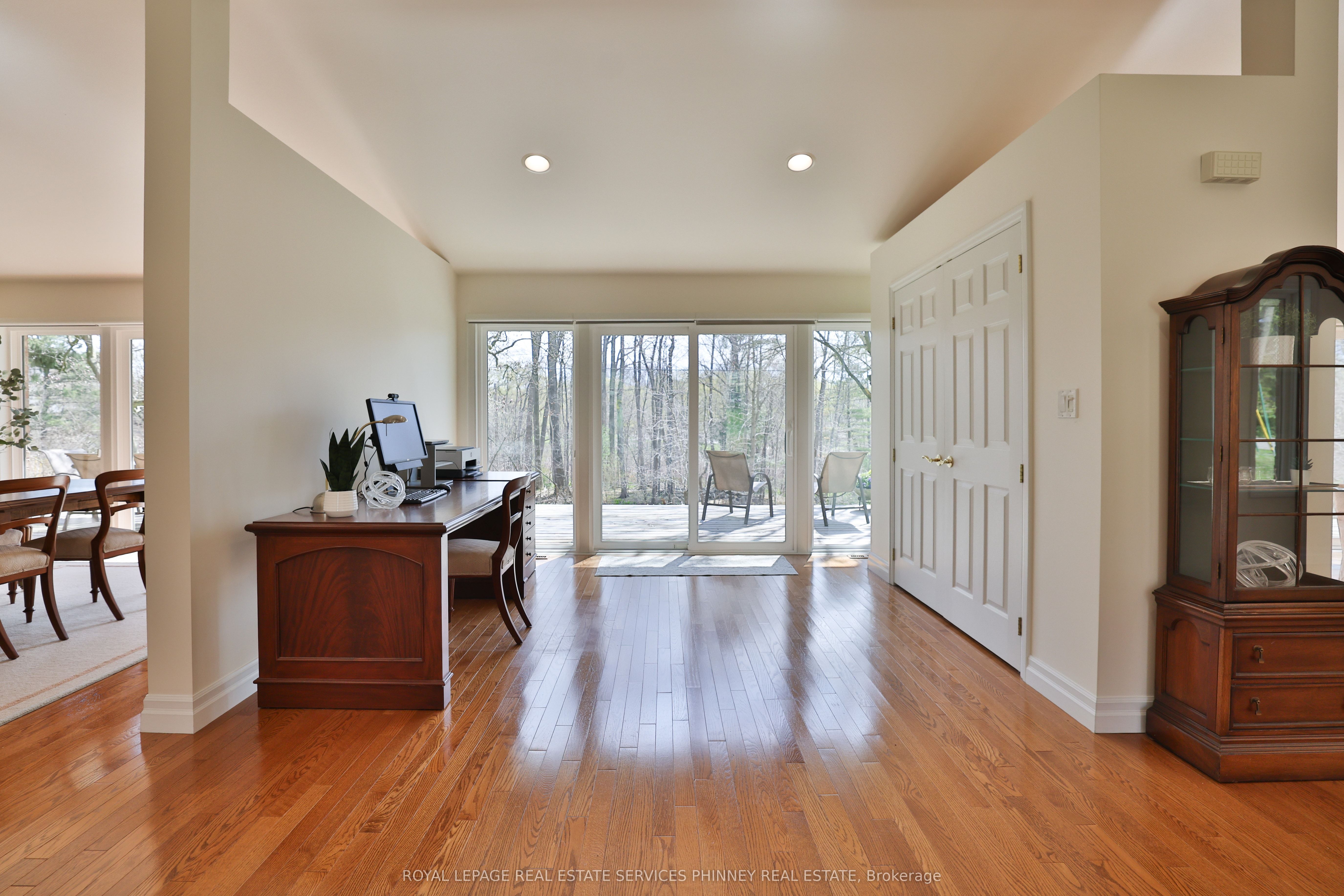 1066 Stockwell Avenue