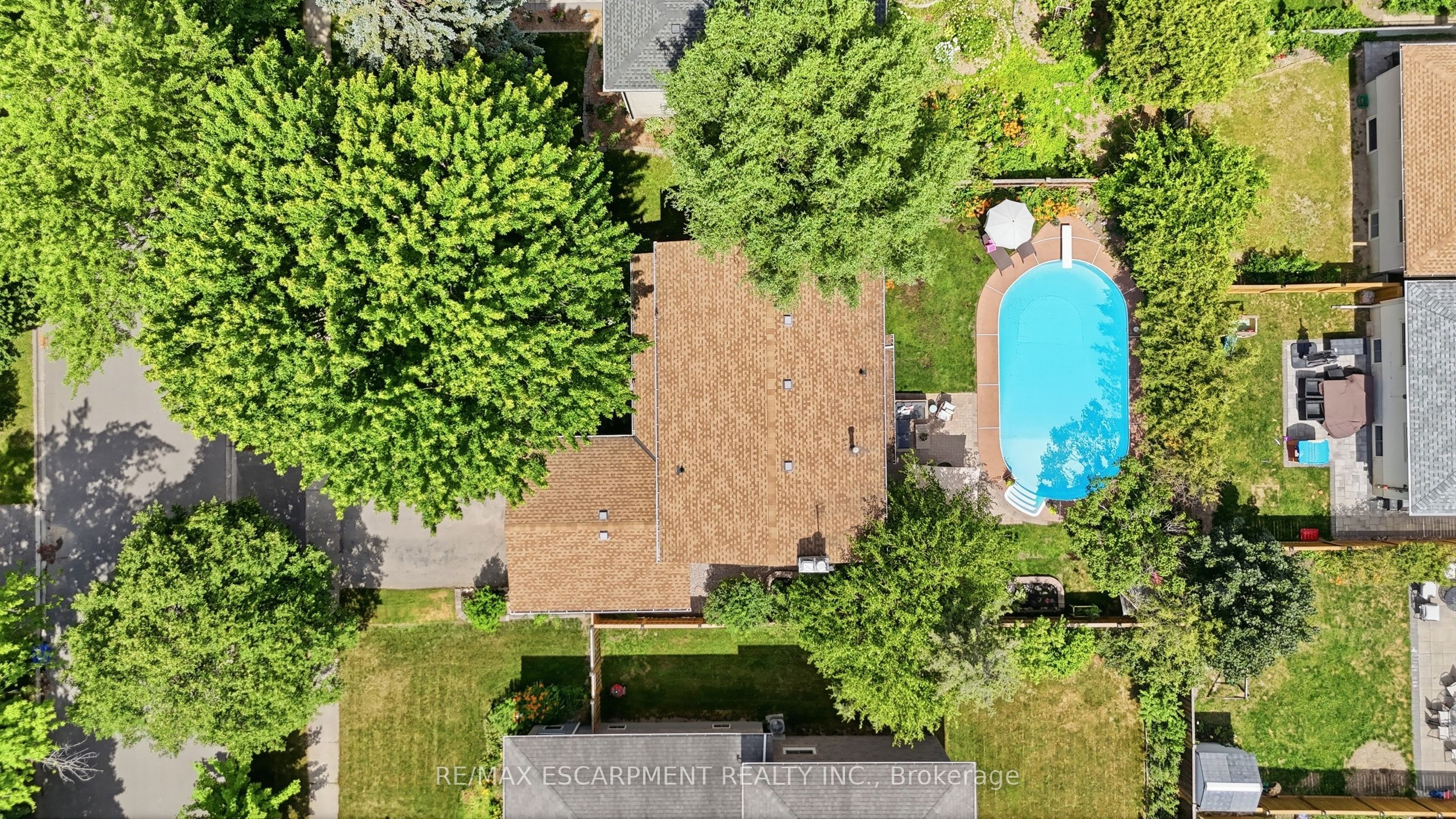 463 Gowland Crescent