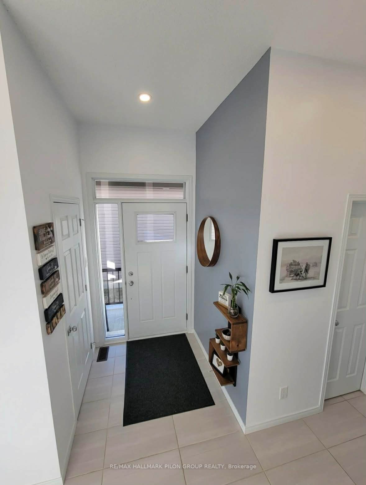 38 Riddell Street
