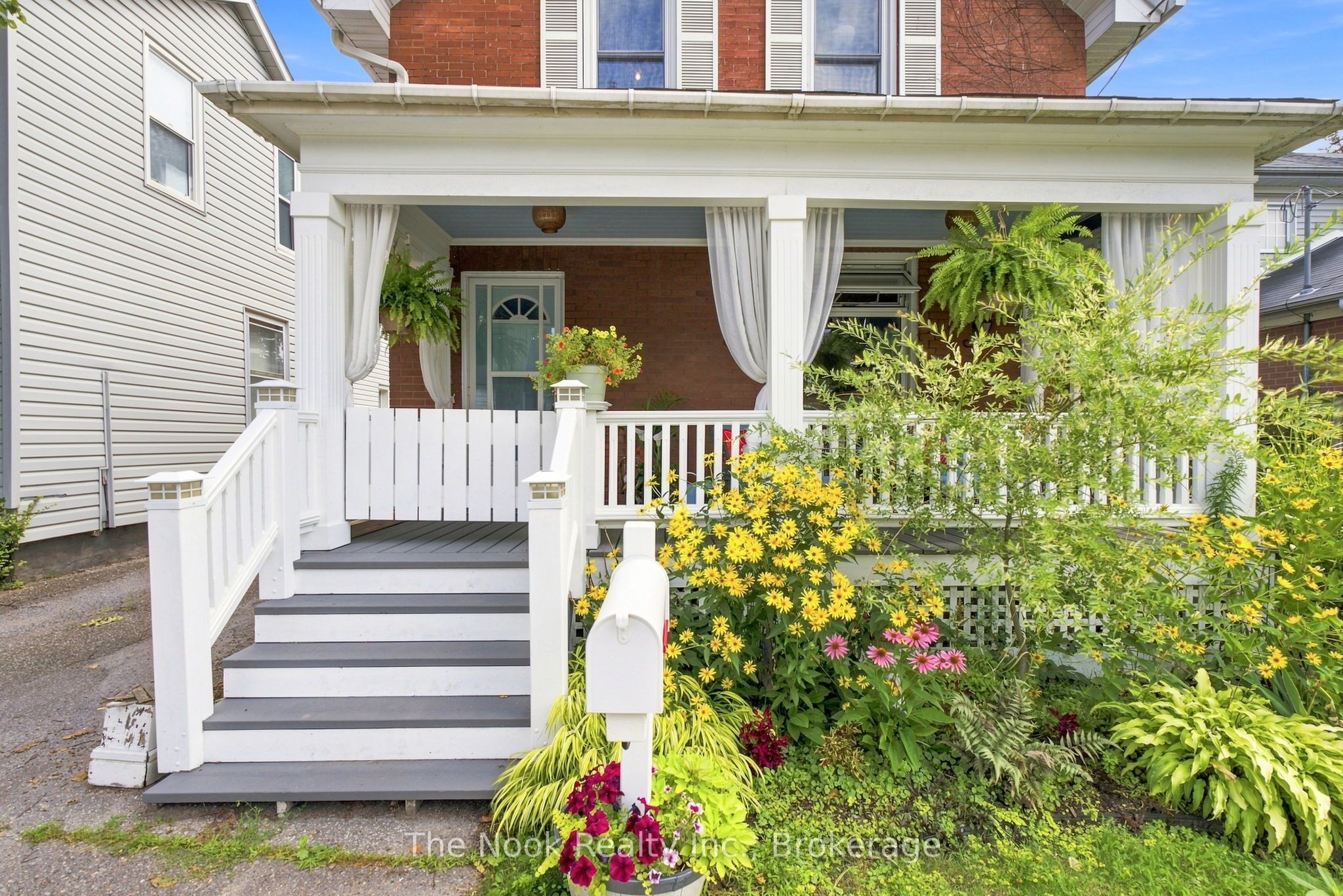 79 Elgin Street W