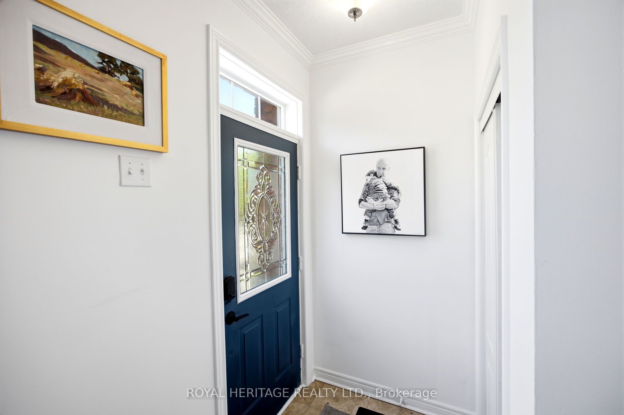 1330 Altona Road 23