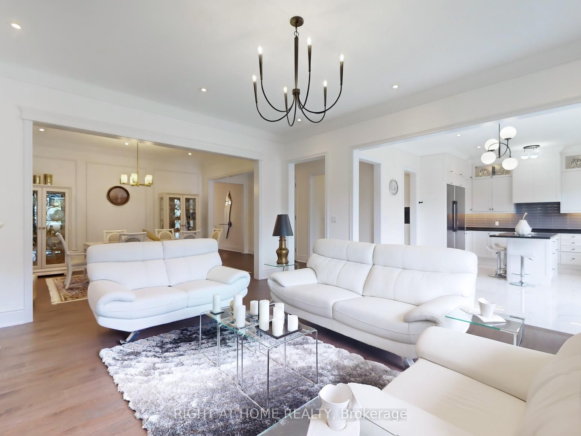 216 Sunset Vista Court E