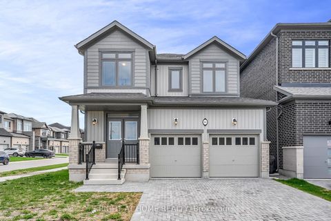 2091 Hallandale Street Oshawa ON L1L 0T9