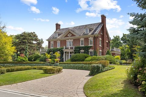 33 Salisbury Avenue Cambridge ON N1S 1J1