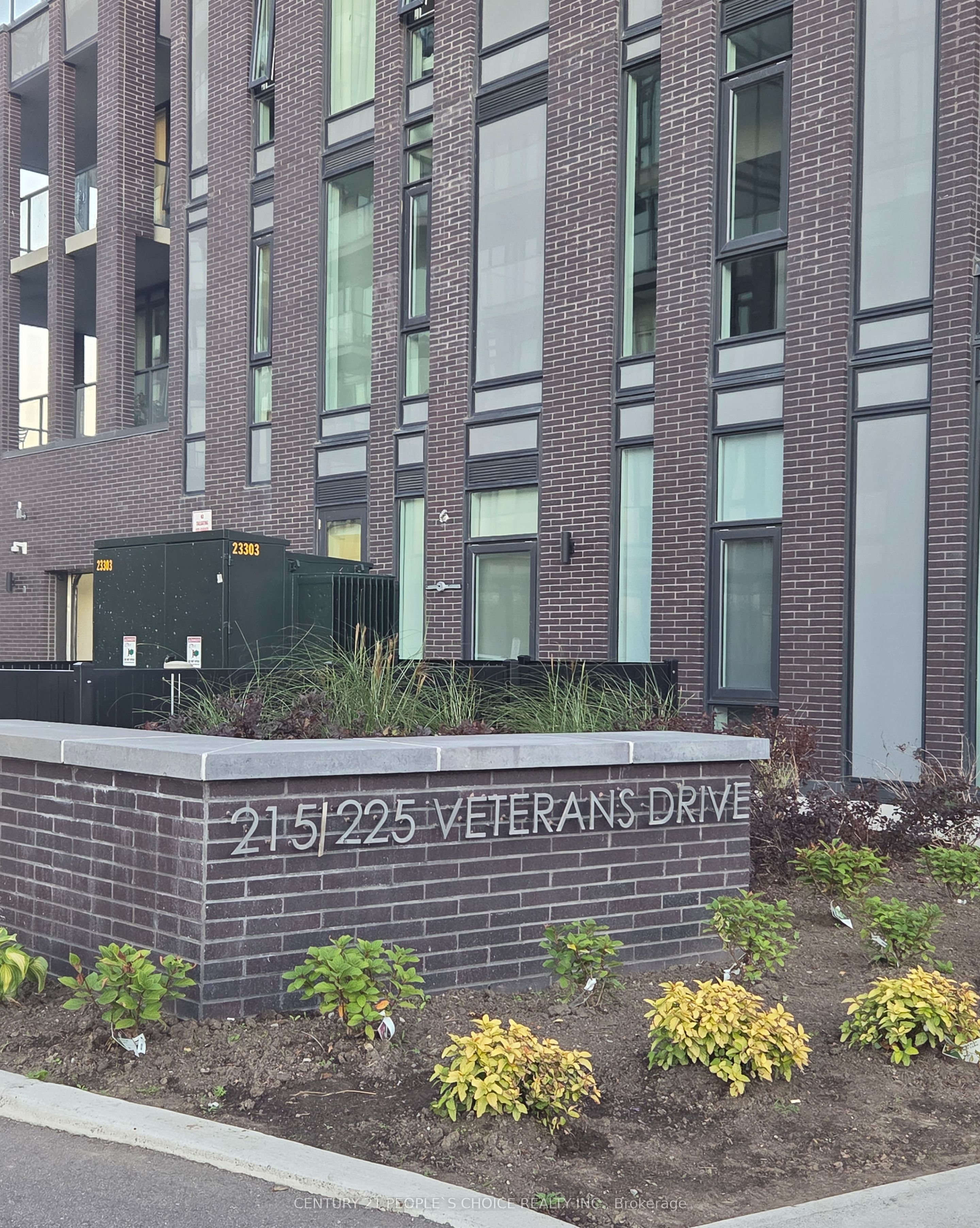 225 Veterans Drive 1203
