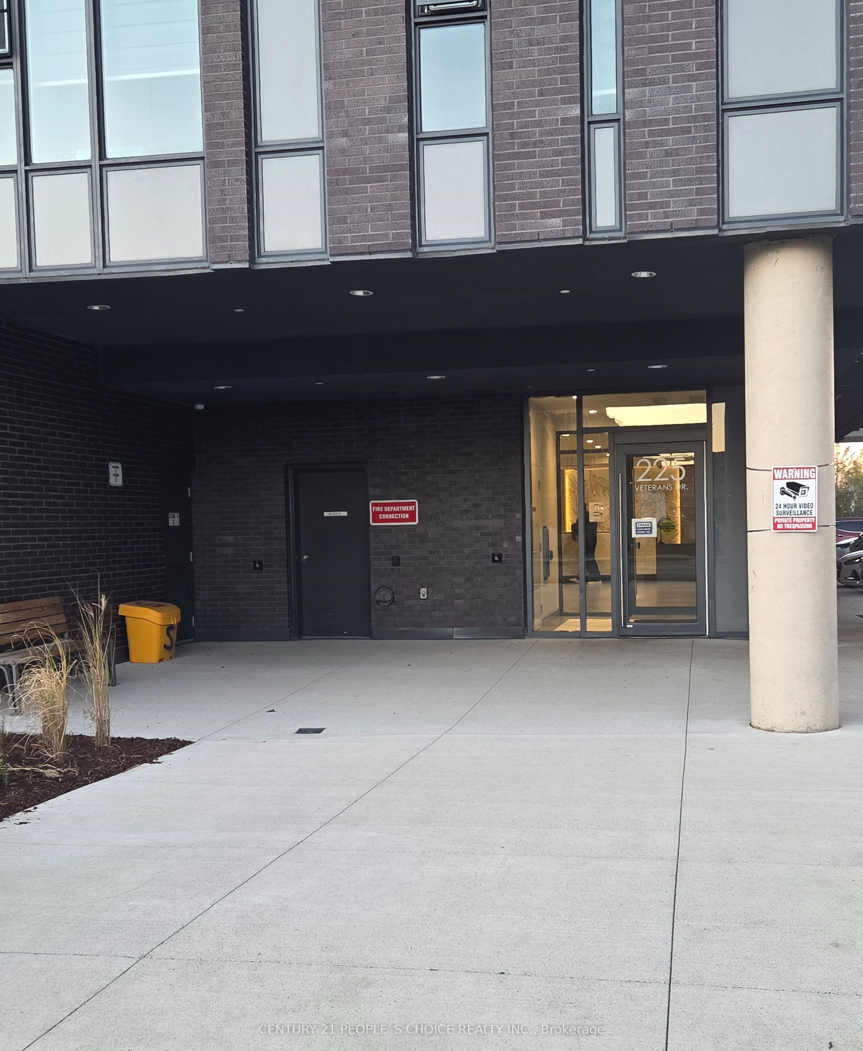 225 Veterans Drive 1203