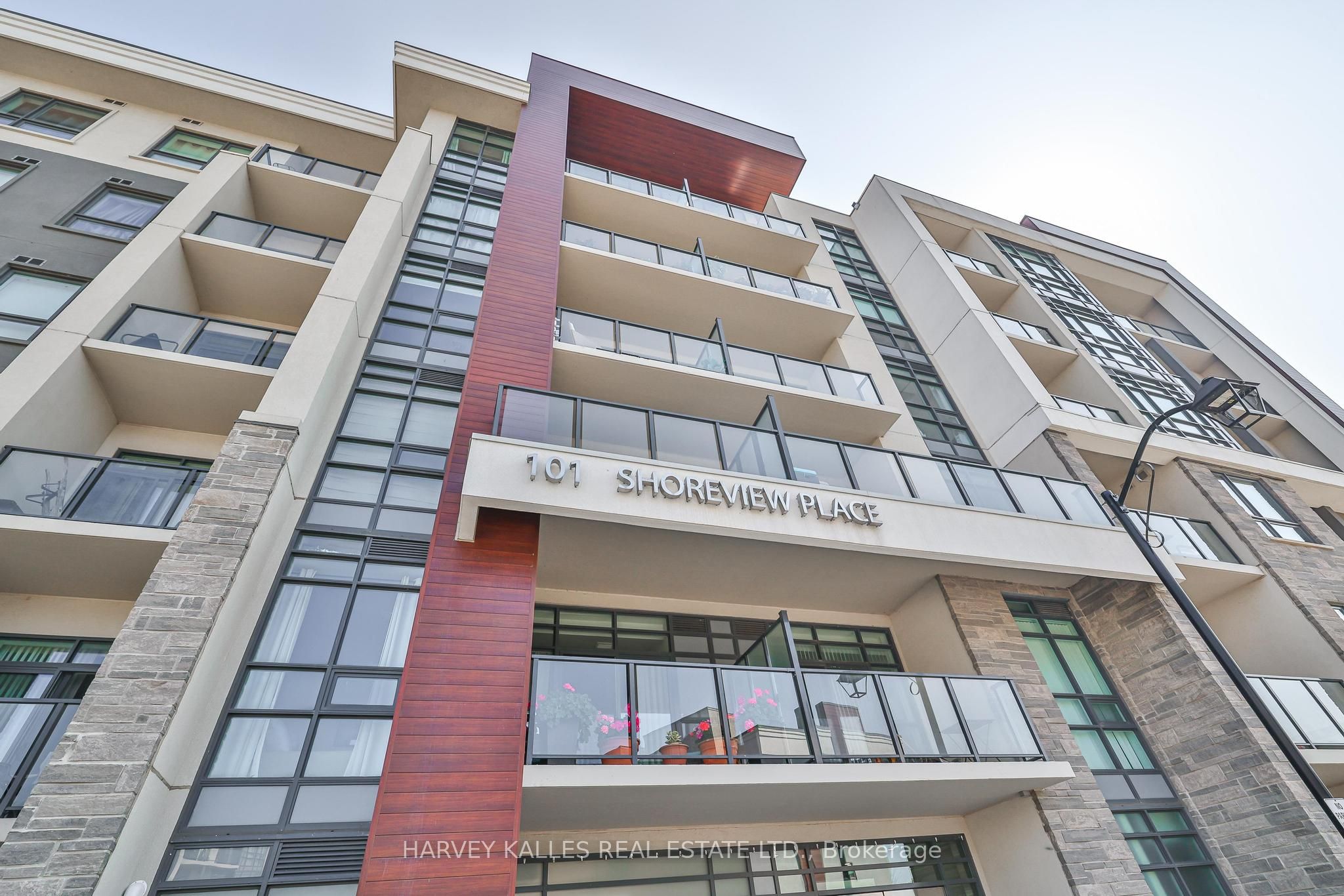 101 Shoreview Place 122