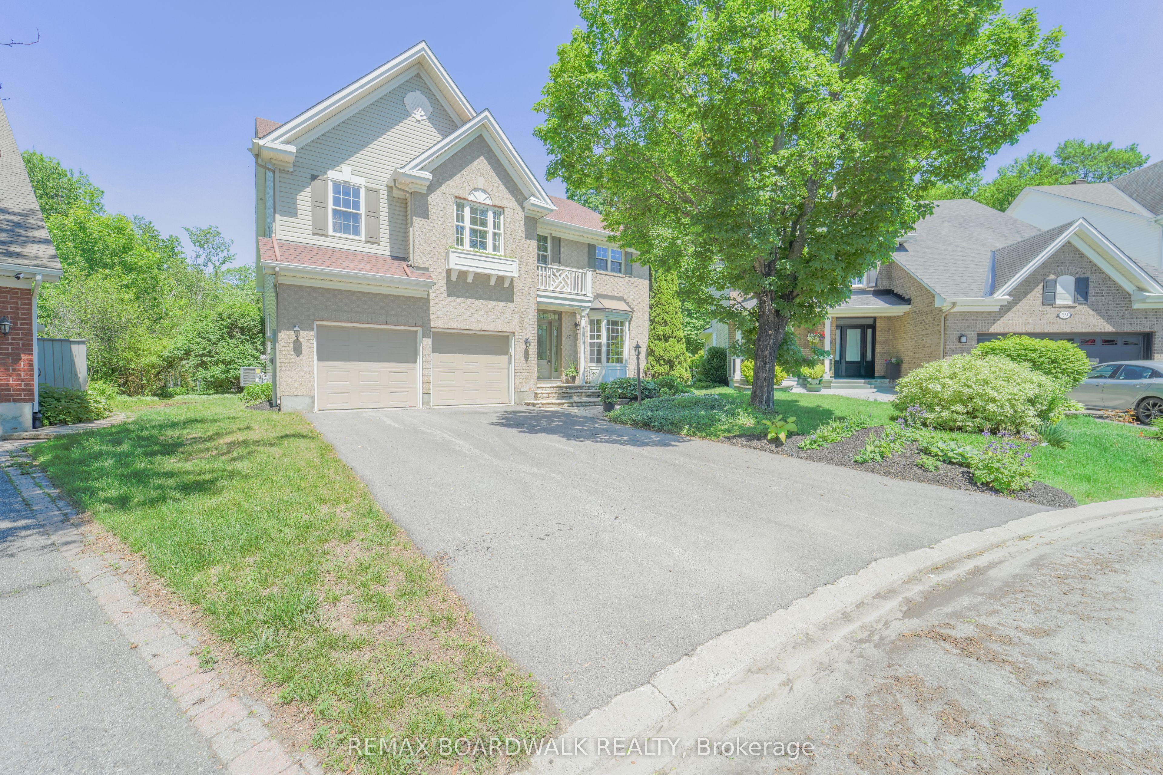 57 Mattawa Crescent