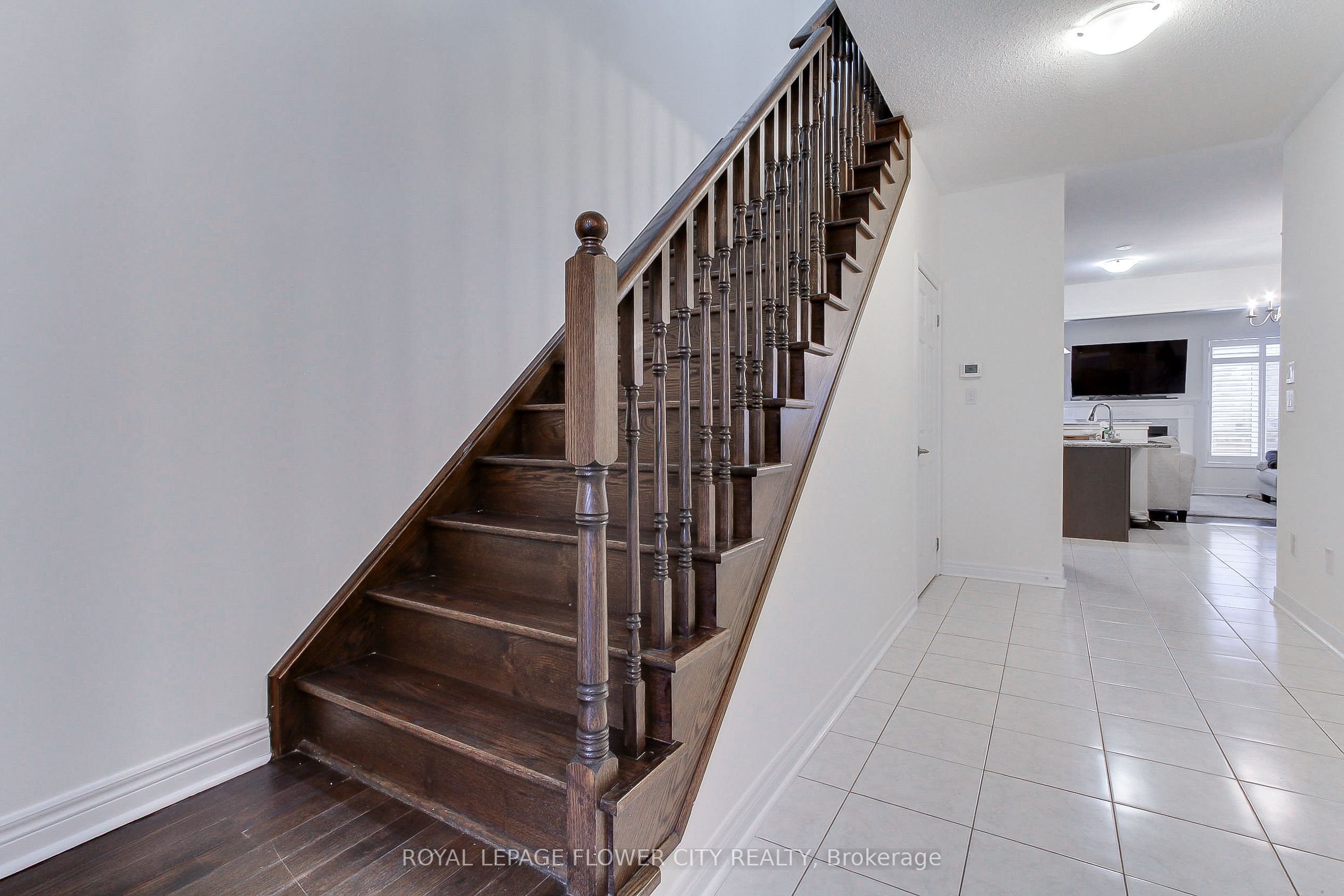 101 Huguenot Road