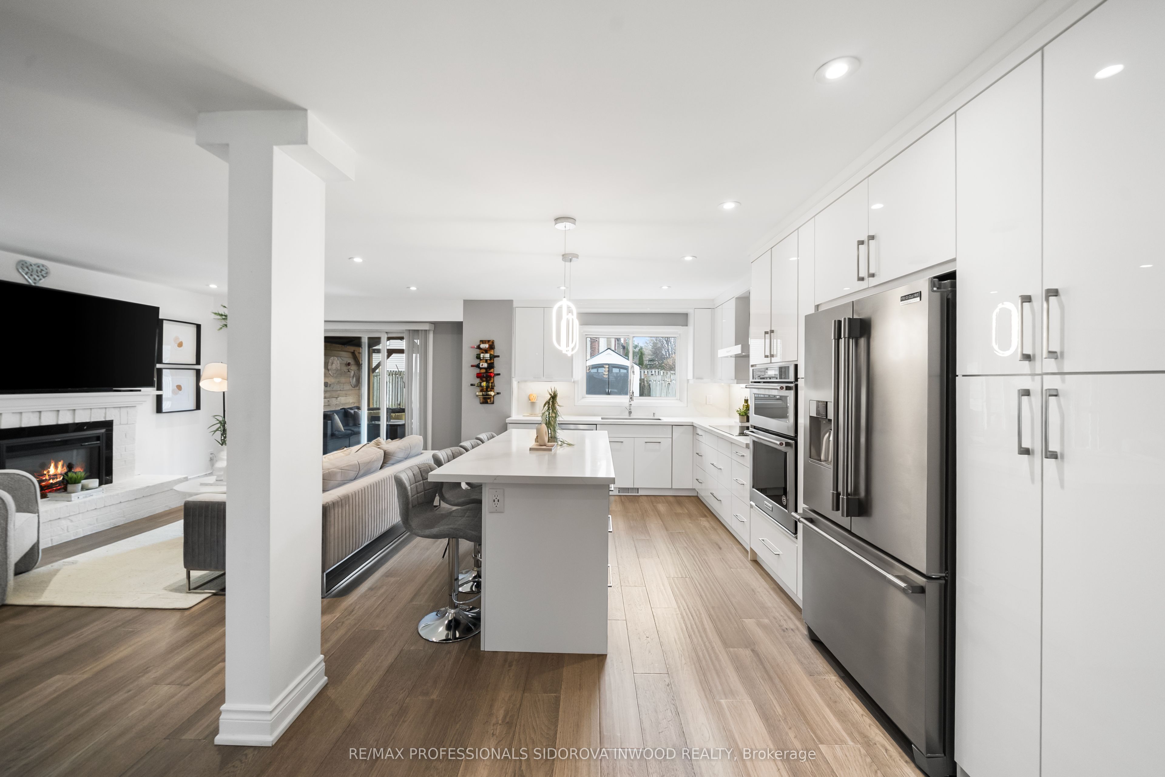 4143 Sunflower Drive