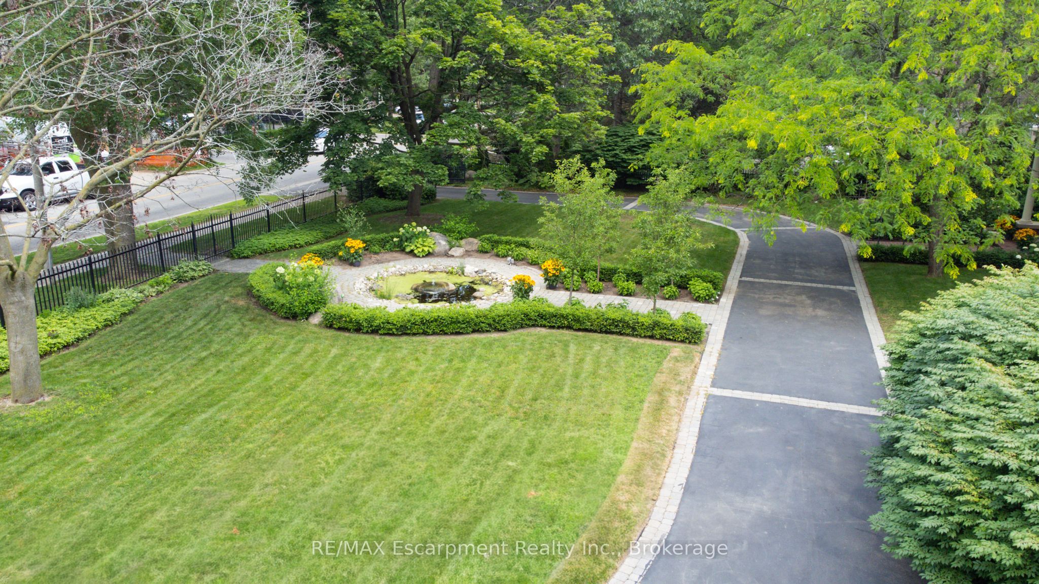 488 Macdonald Road