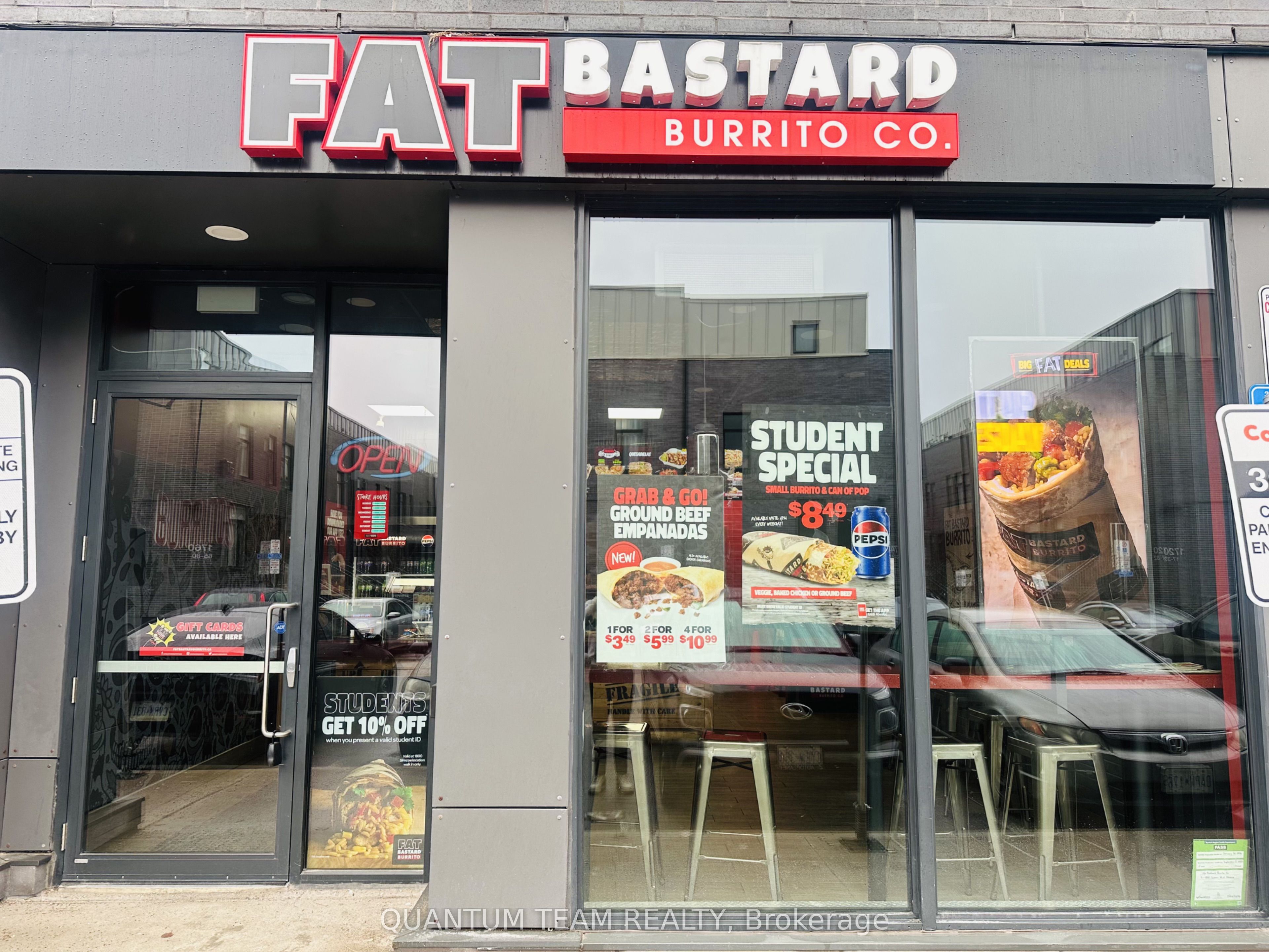 1800 Simcoe Street N 12