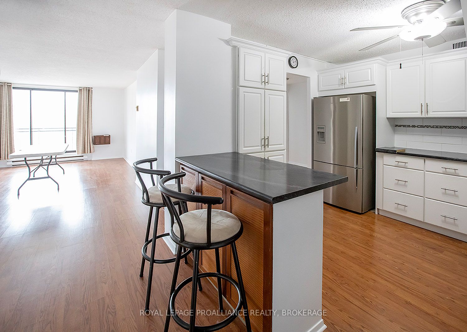 120 Barrett Court 305