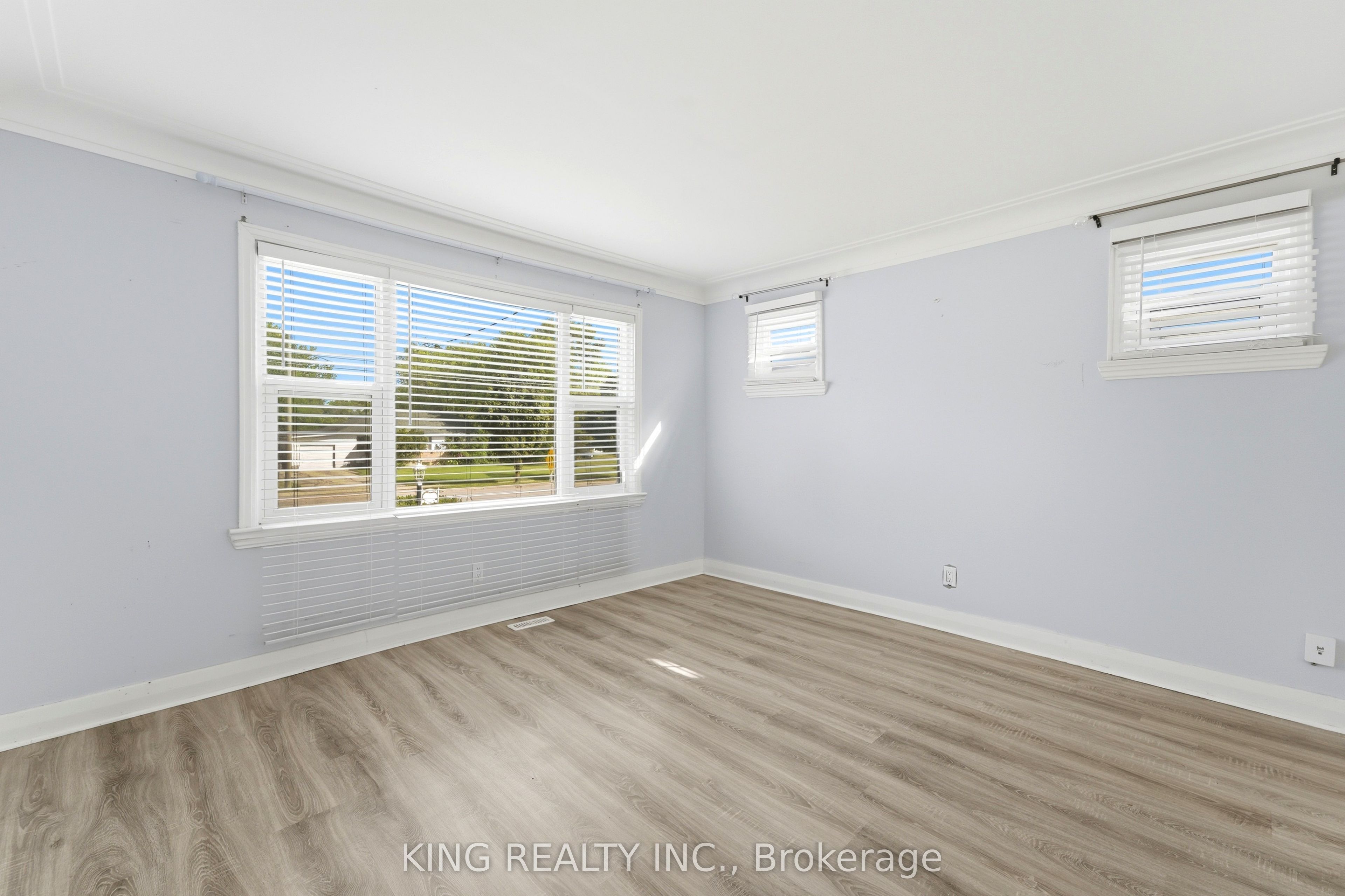 75 Tollgate Road
