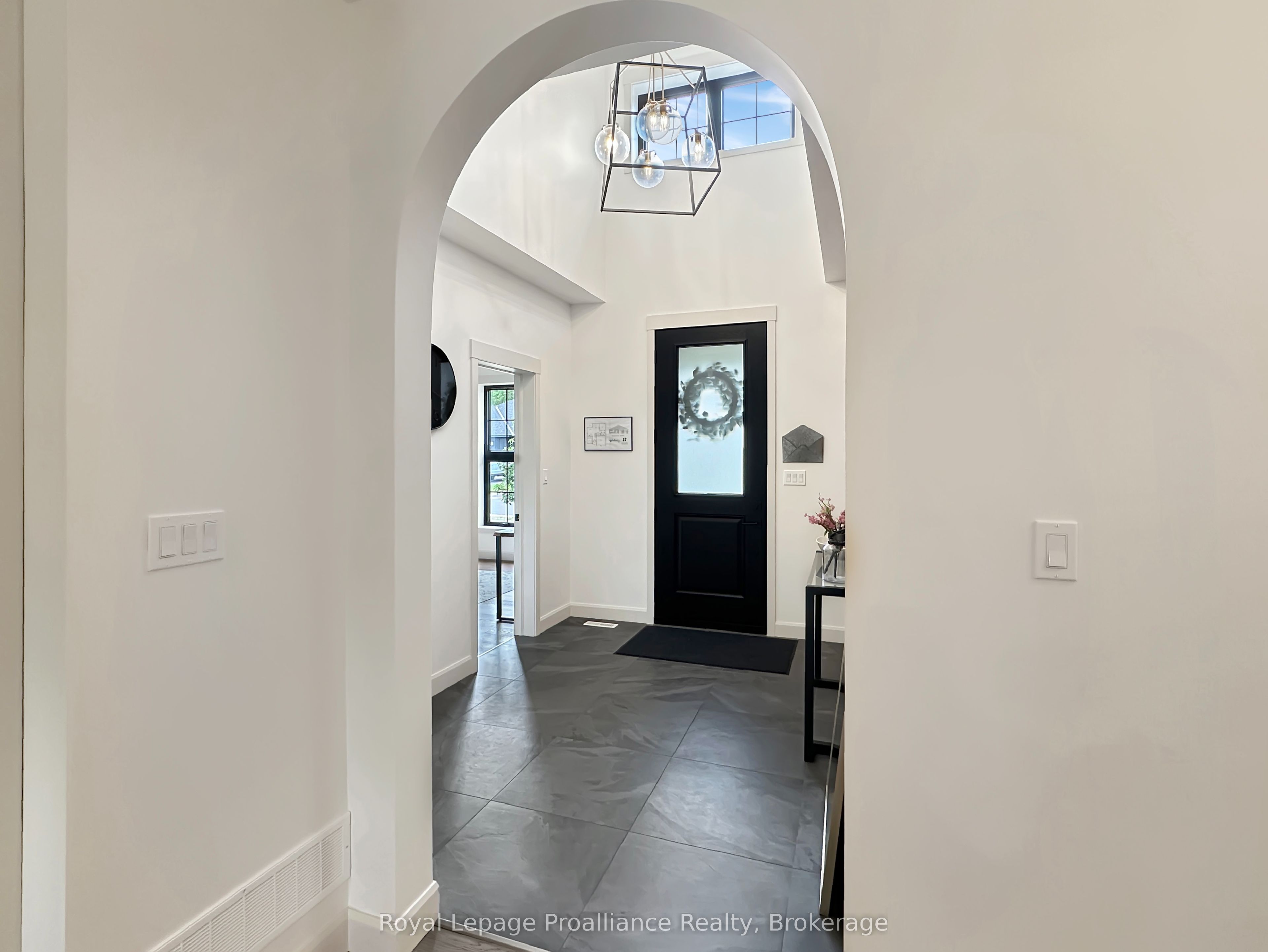 37 Deerview Drive