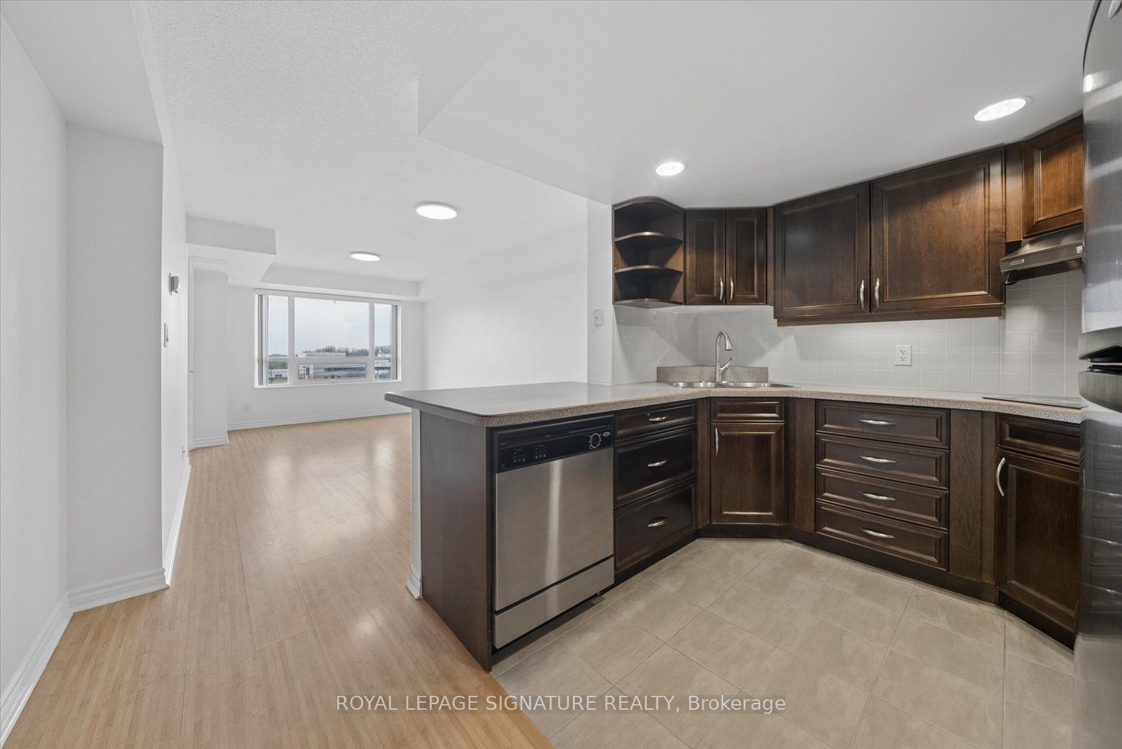 2020 McNicoll Avenue 623