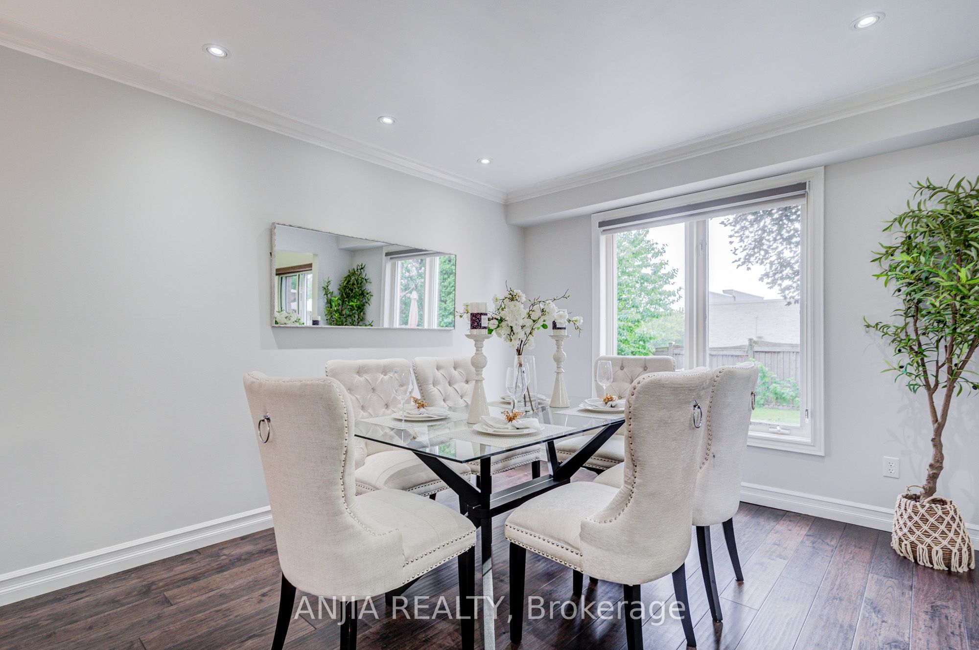 7 Allayden Drive