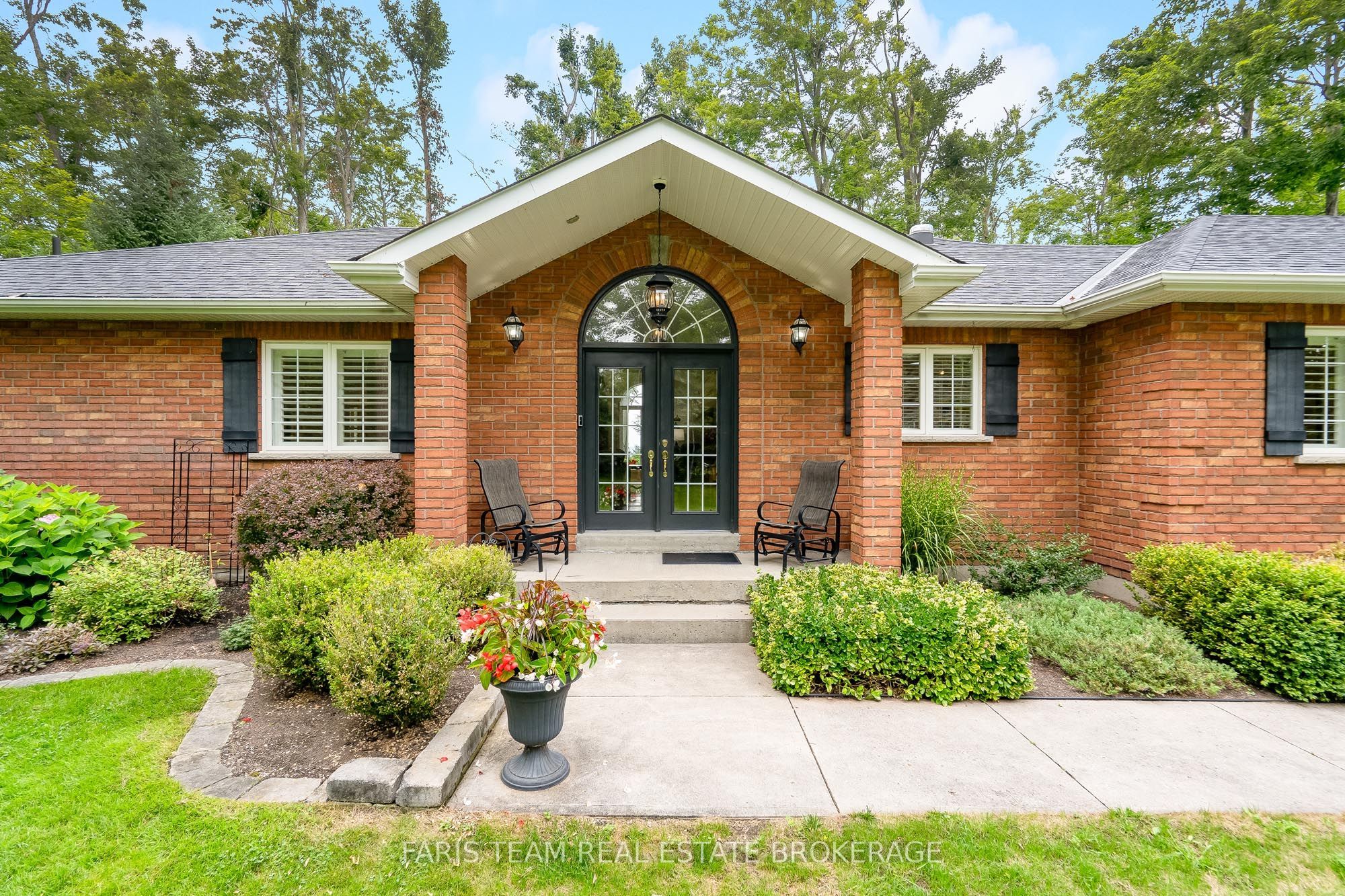 10 Green Mountain Court