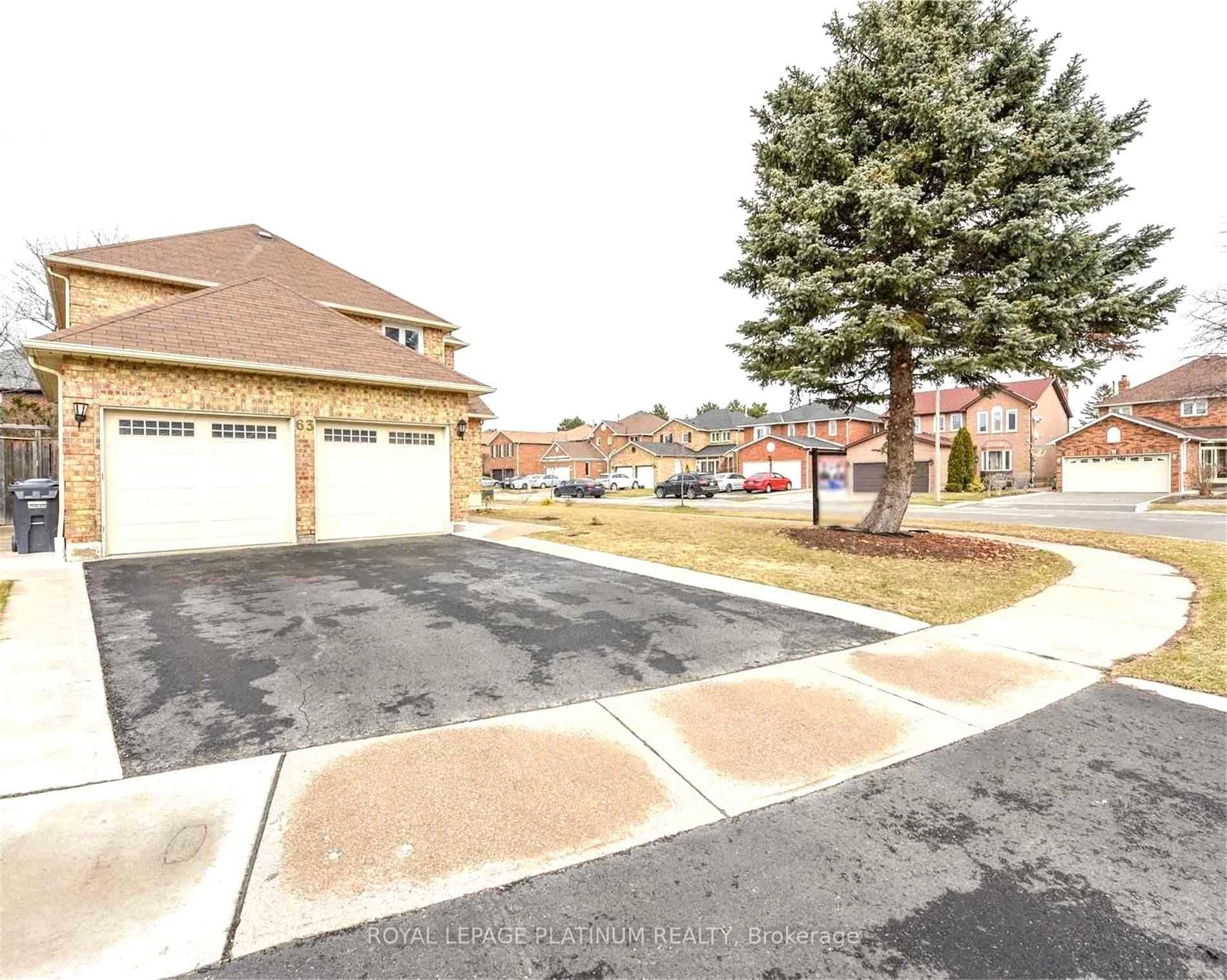 63 Lord Simcoe Drive