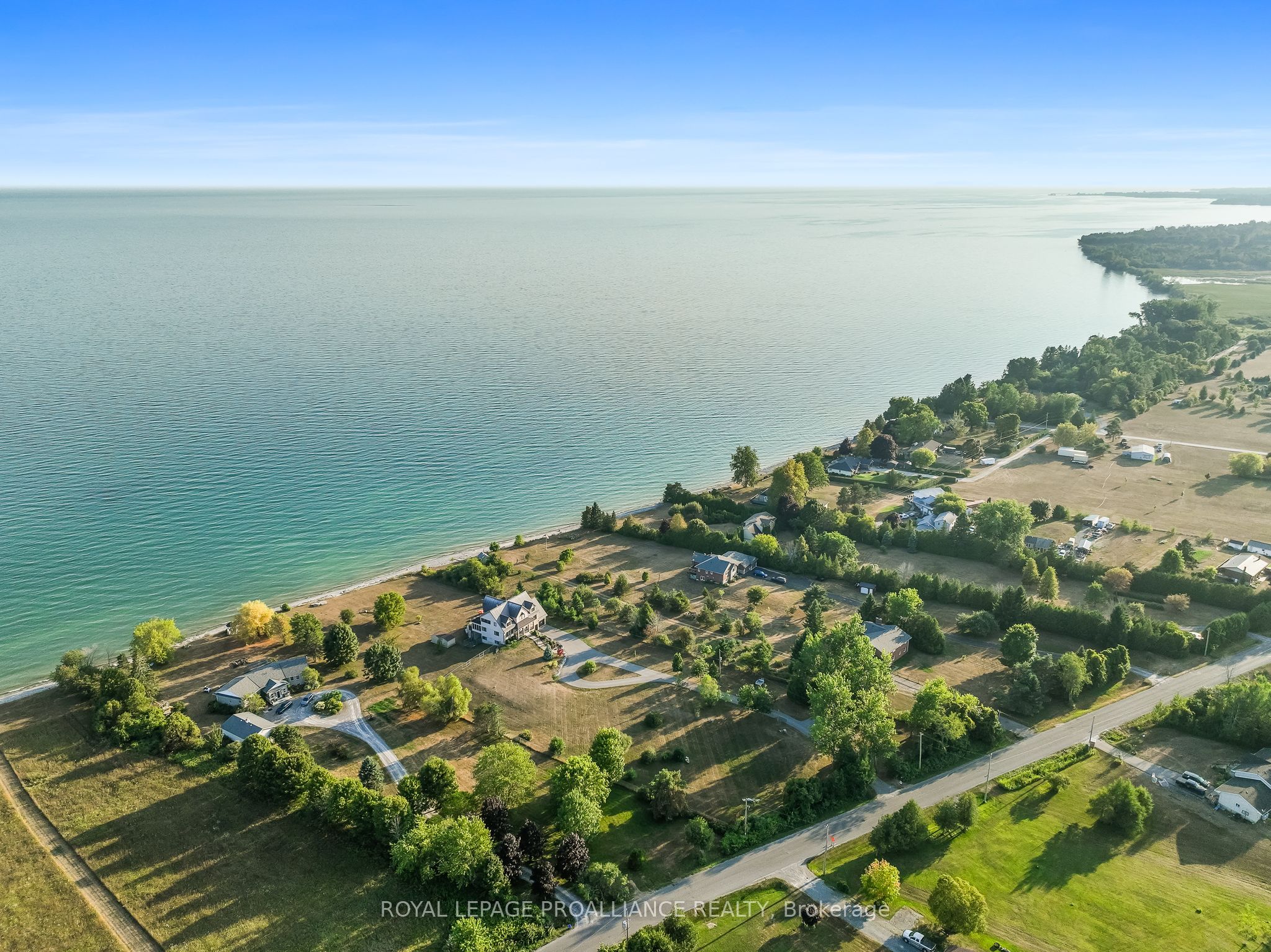 263 Lakeshore Road