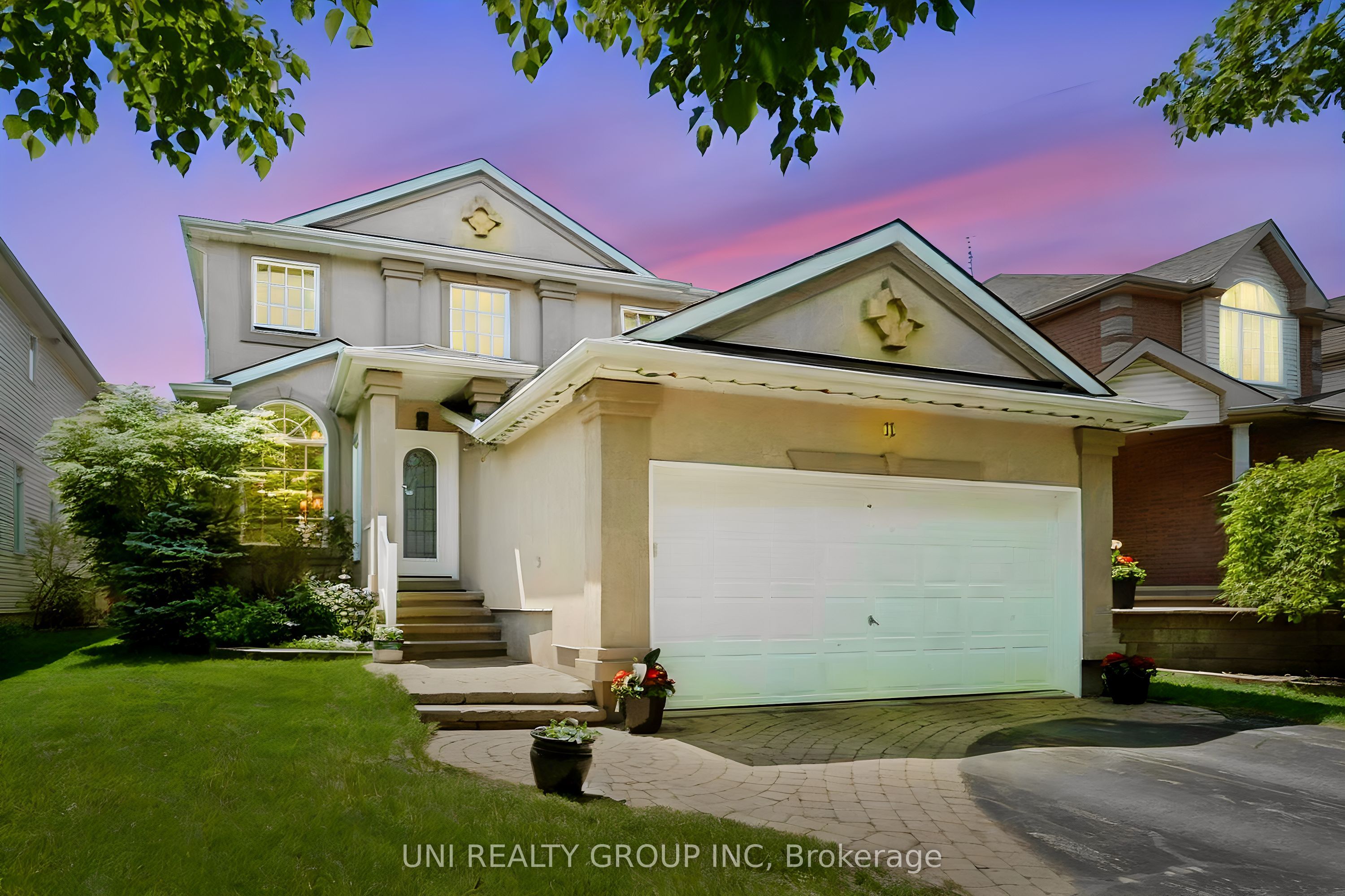 11 LANGFORD Crescent
