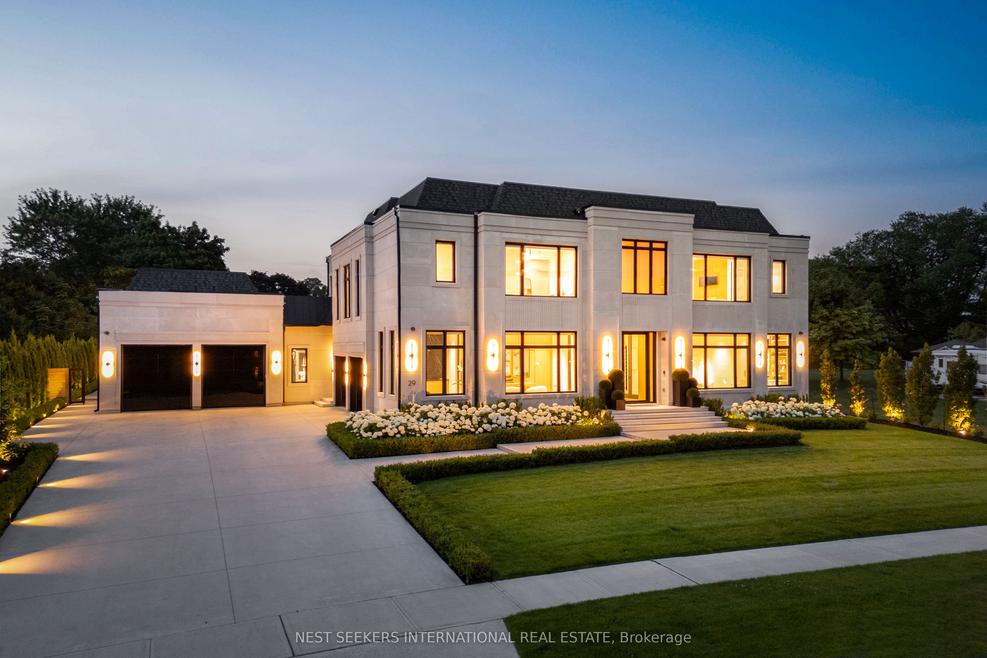 29 Greenside Drive