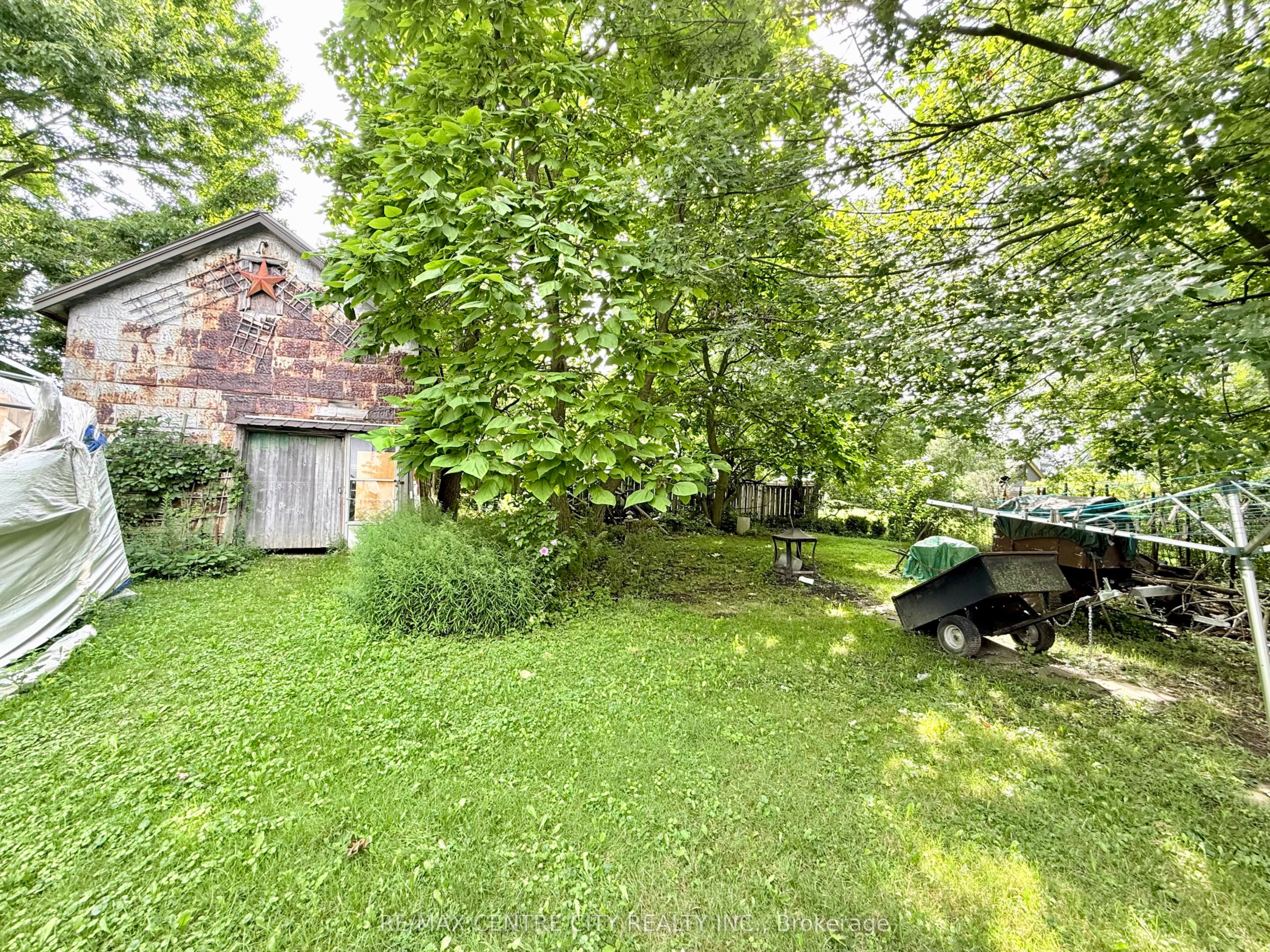 240 King Street