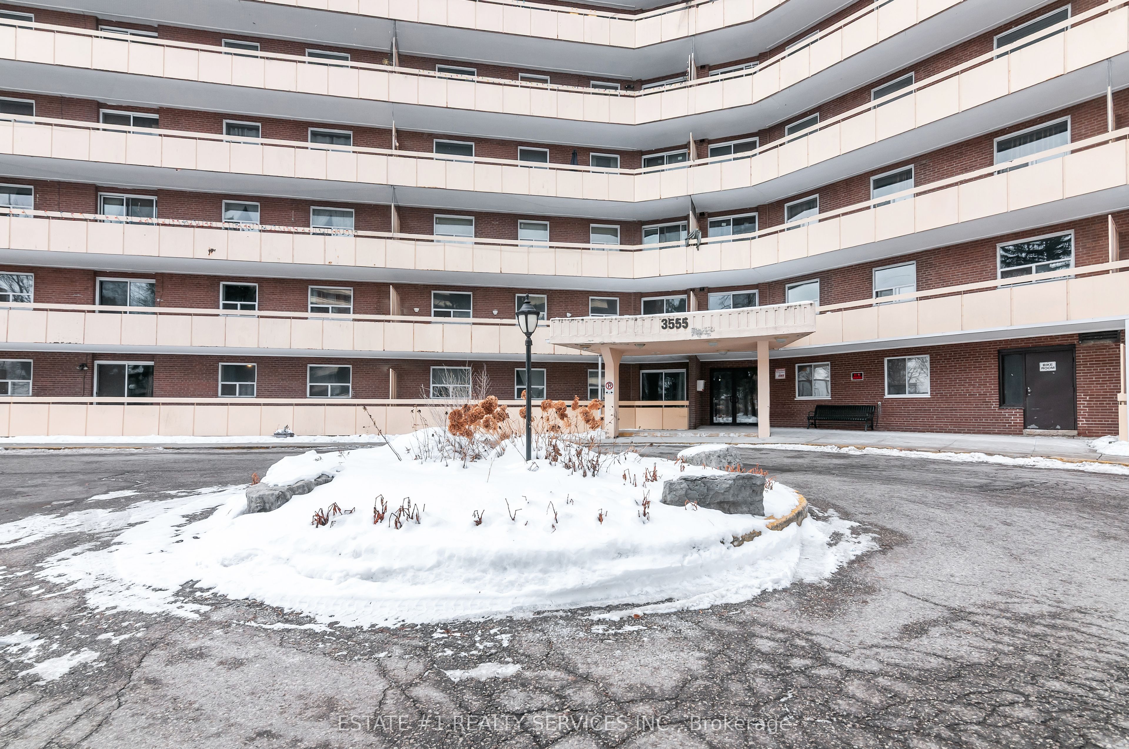 3555 Derry Road E 402