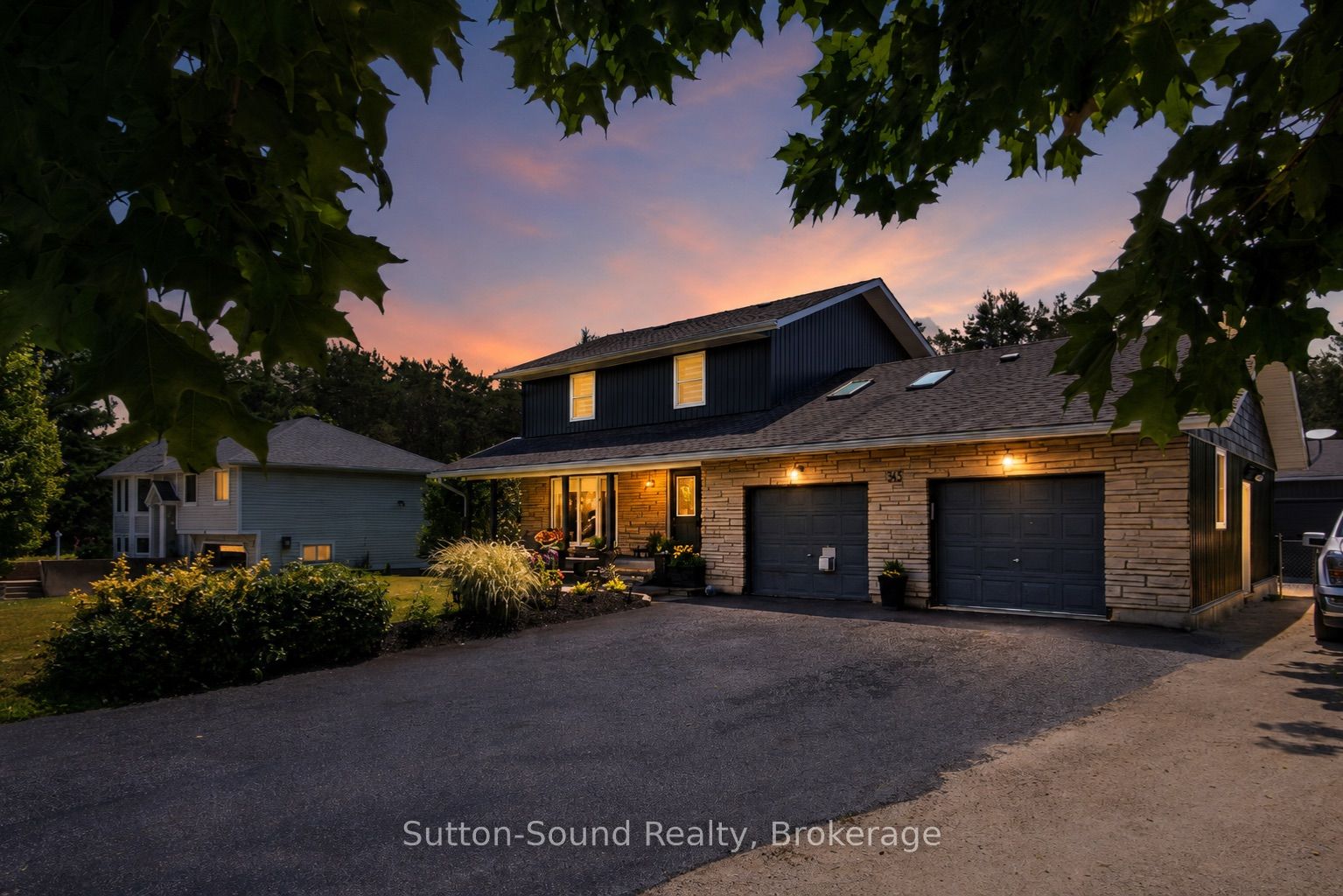 35 Pine Tree Drive
