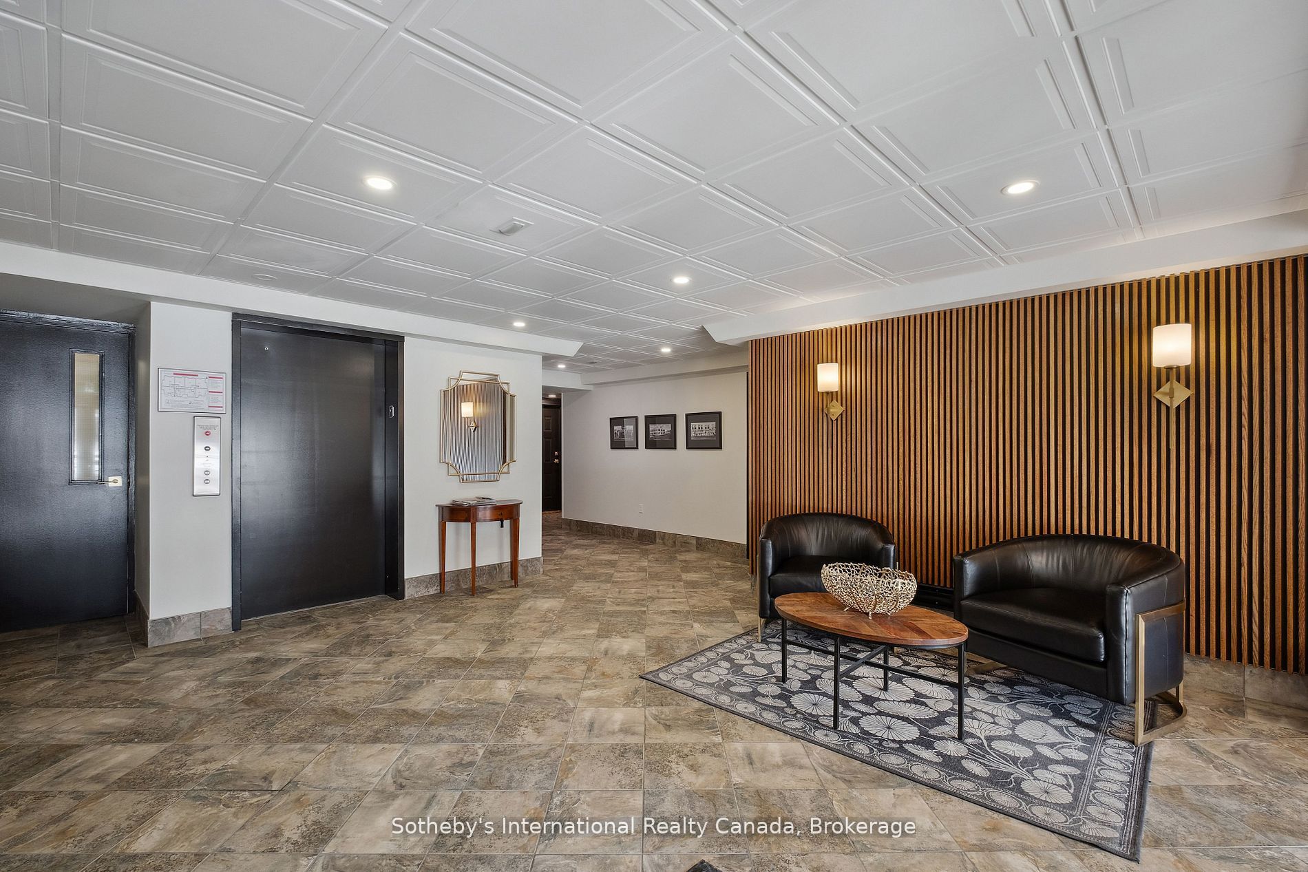 30 Front Street 401