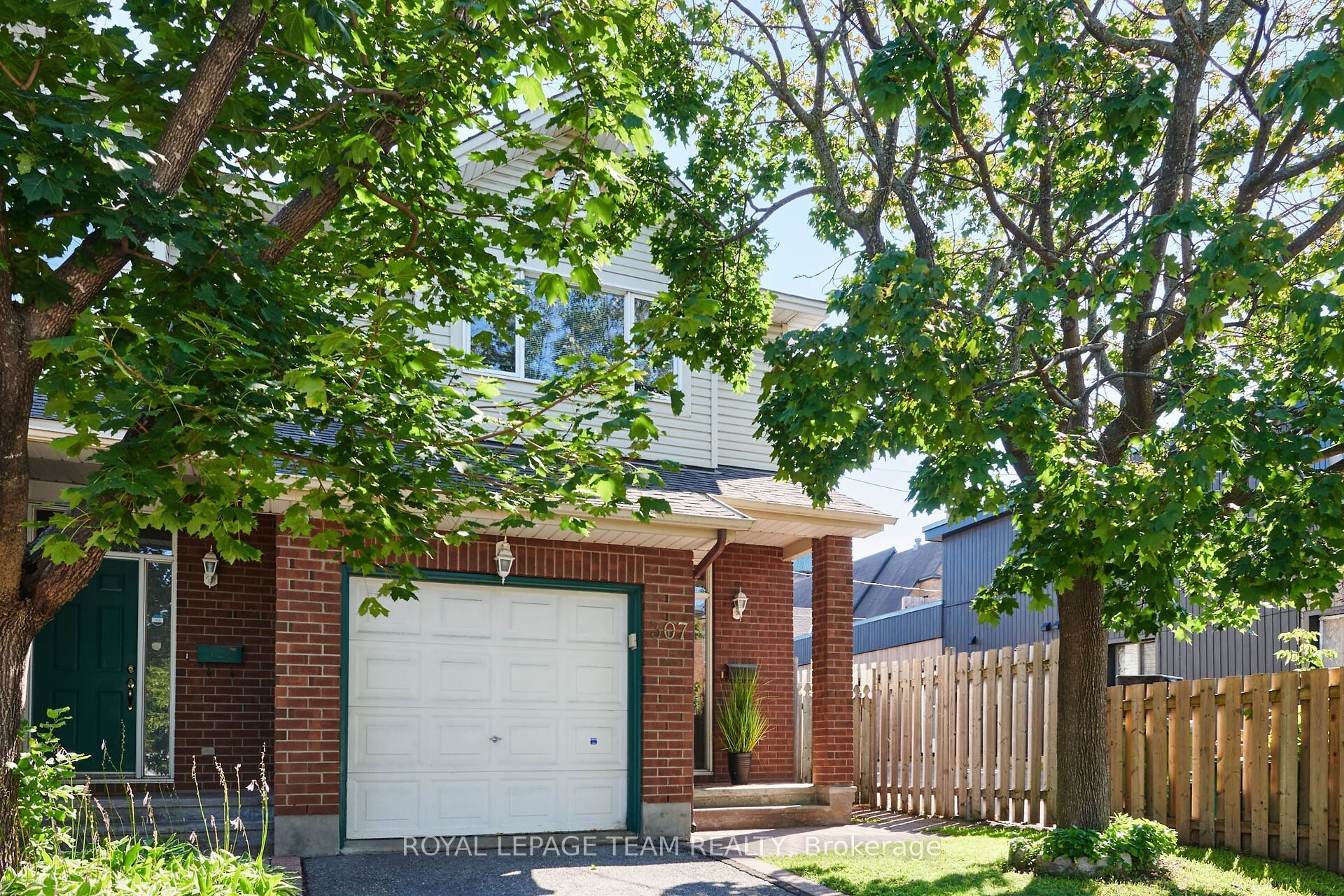 307 Cyr Avenue