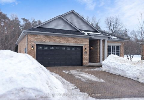 22 Gene's Landing Whitchurch-Stouffville ON L4A 1N6