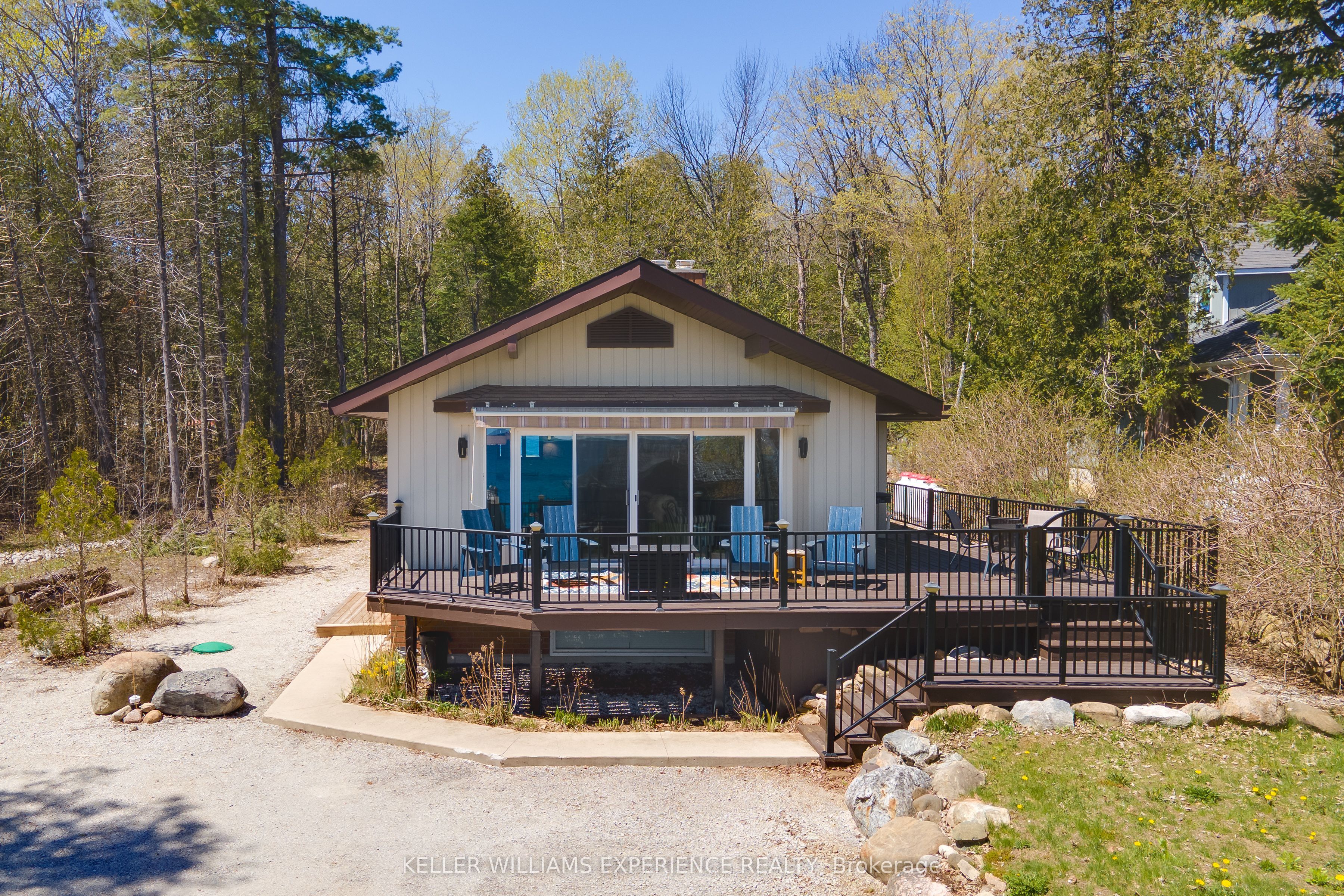 328 Cedar Avenue