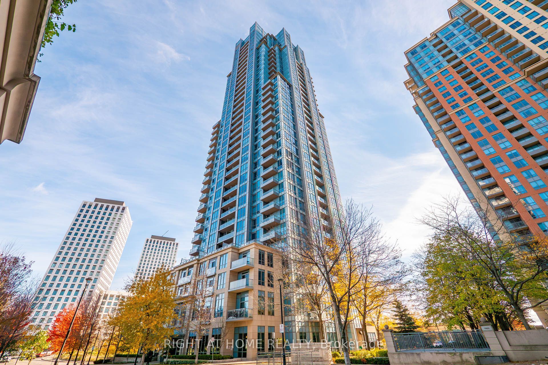 15 Viking Lane 2301