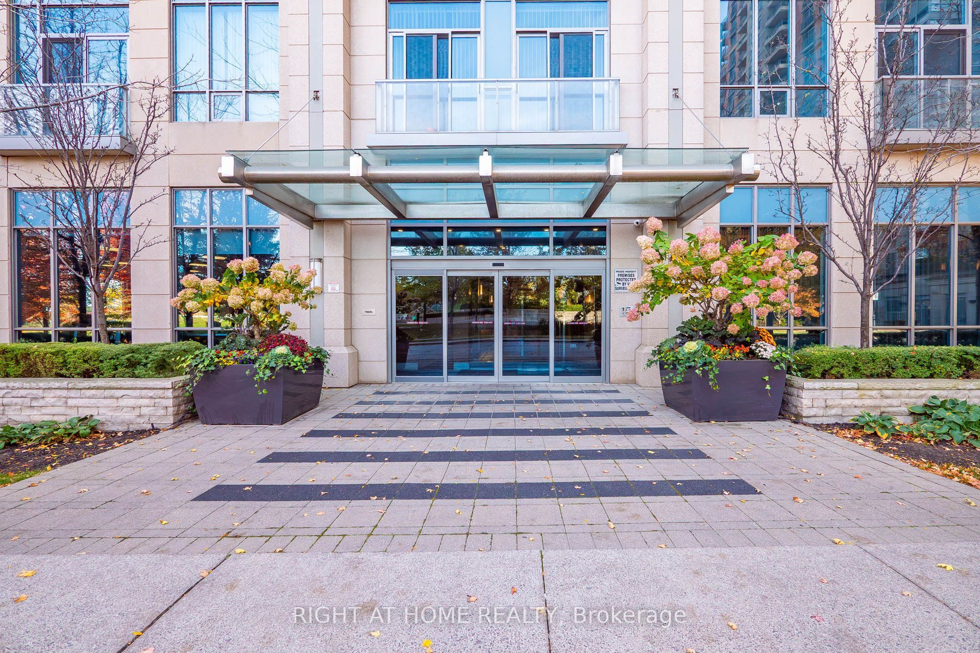15 Viking Lane 2301