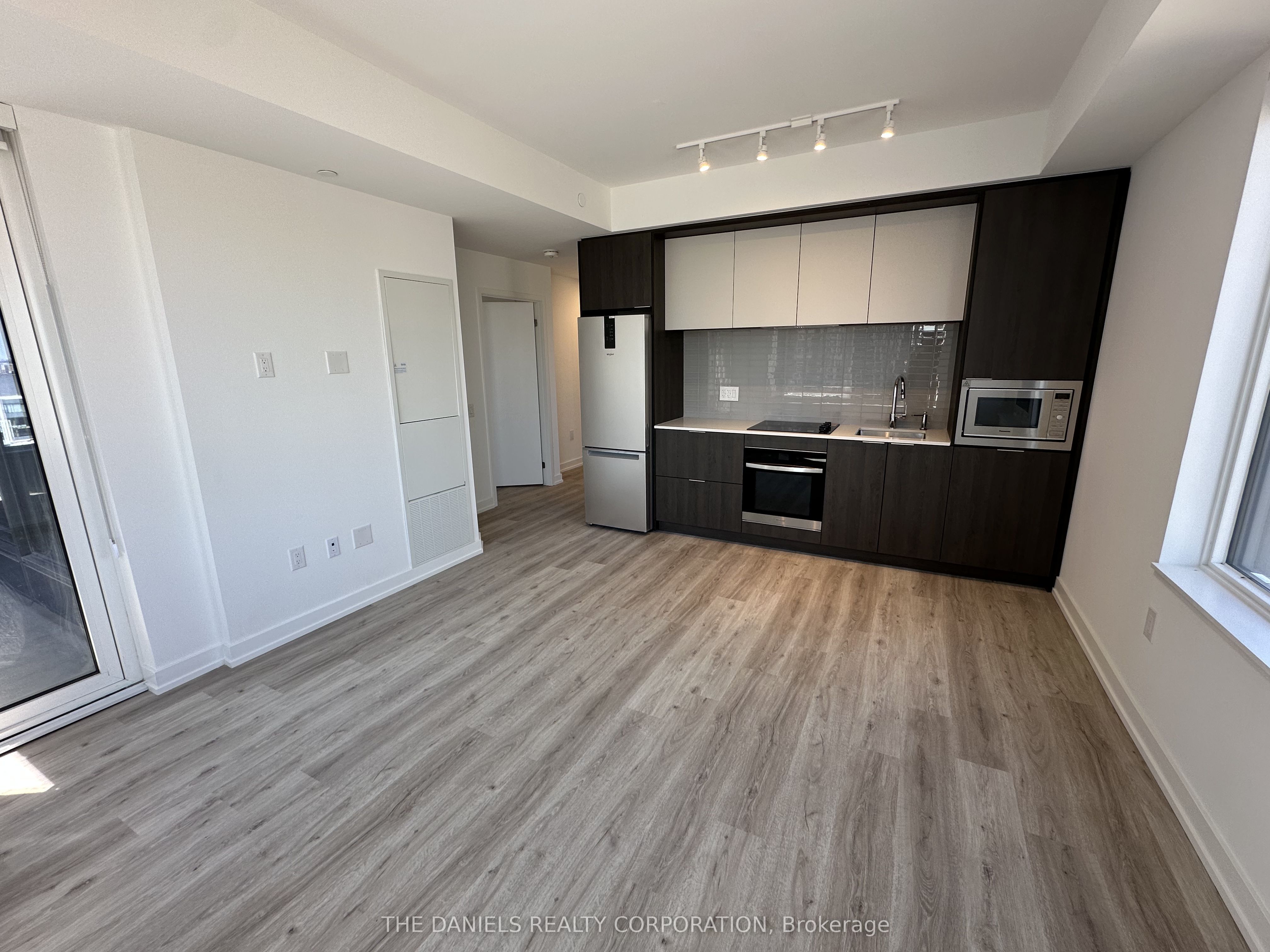 395 Square One Drive 1004