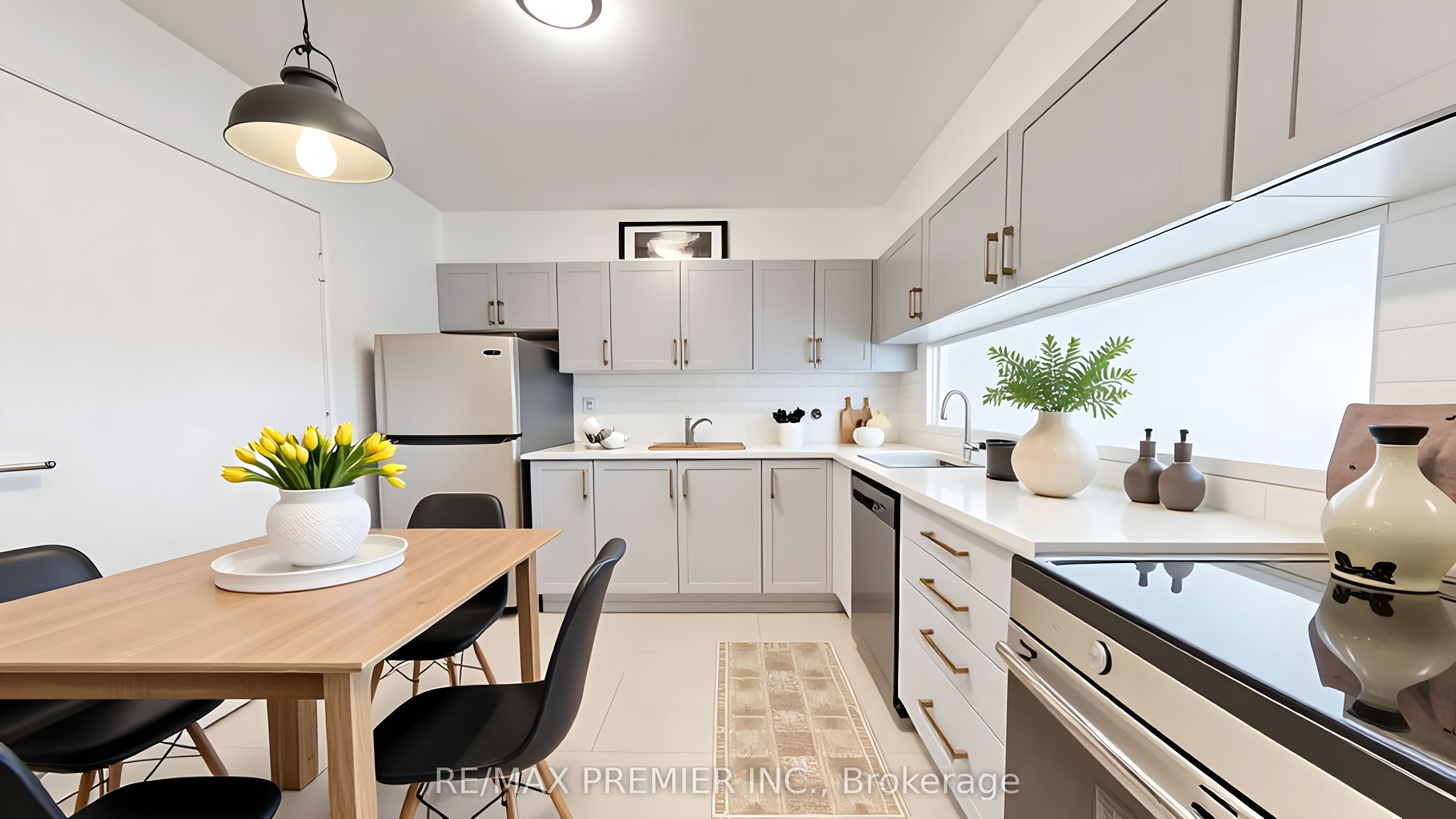 238 Albion Road 1607