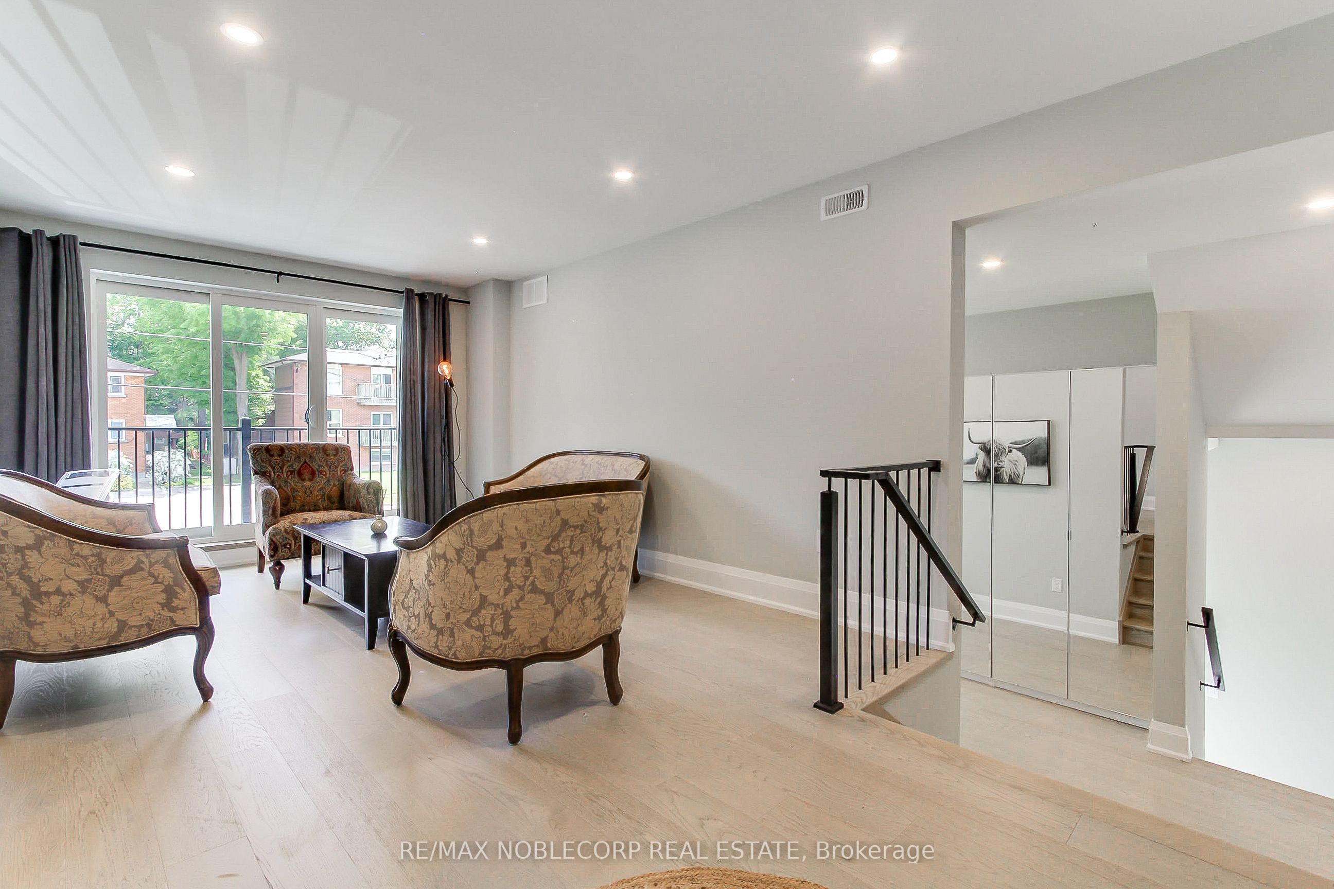 606 Green Street