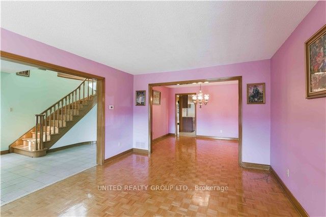 91 Governor Crescent