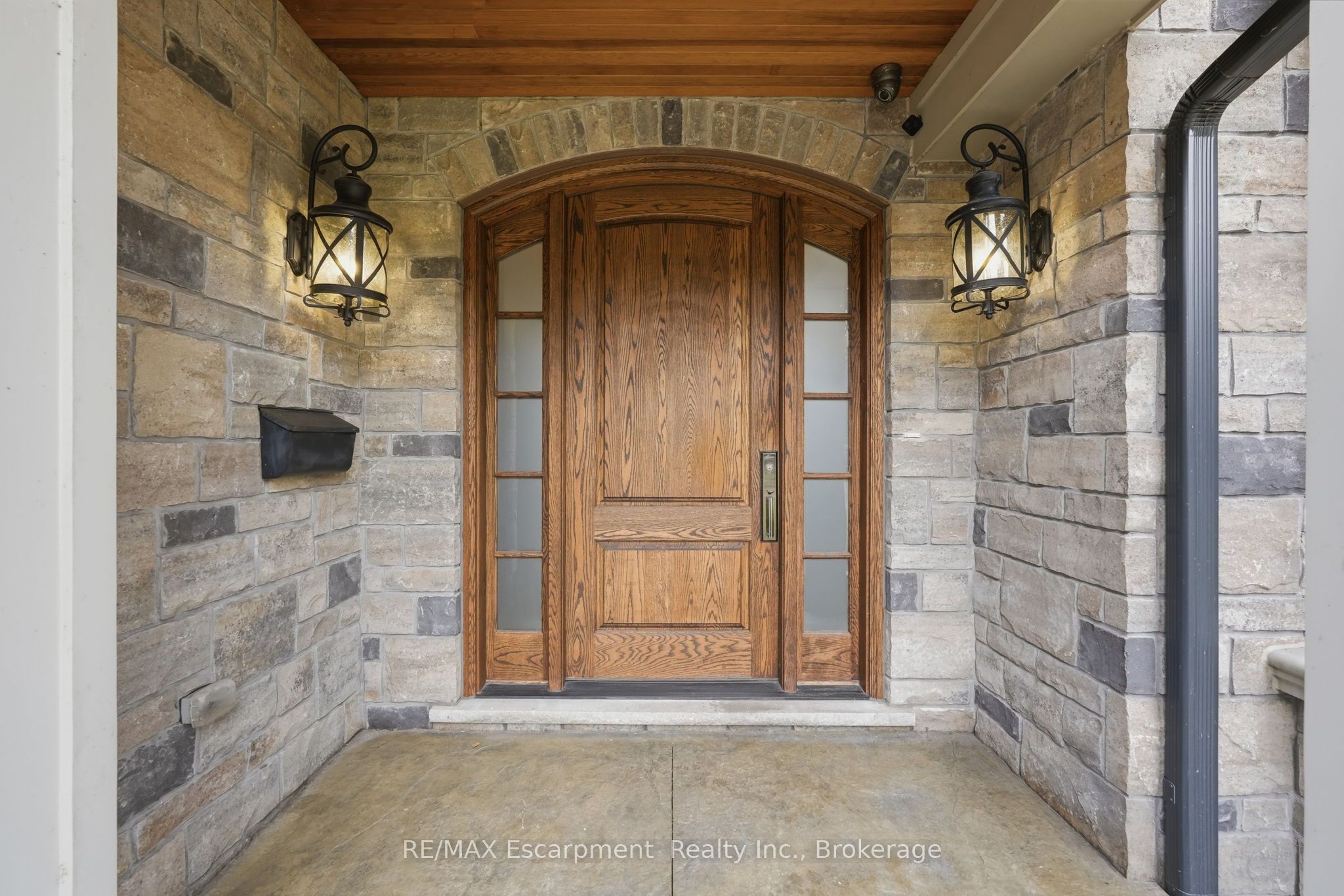 4180 Lakeshore Road