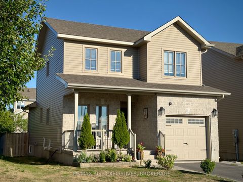 1651 Crimson Crescent Kingston ON K7P 0J3